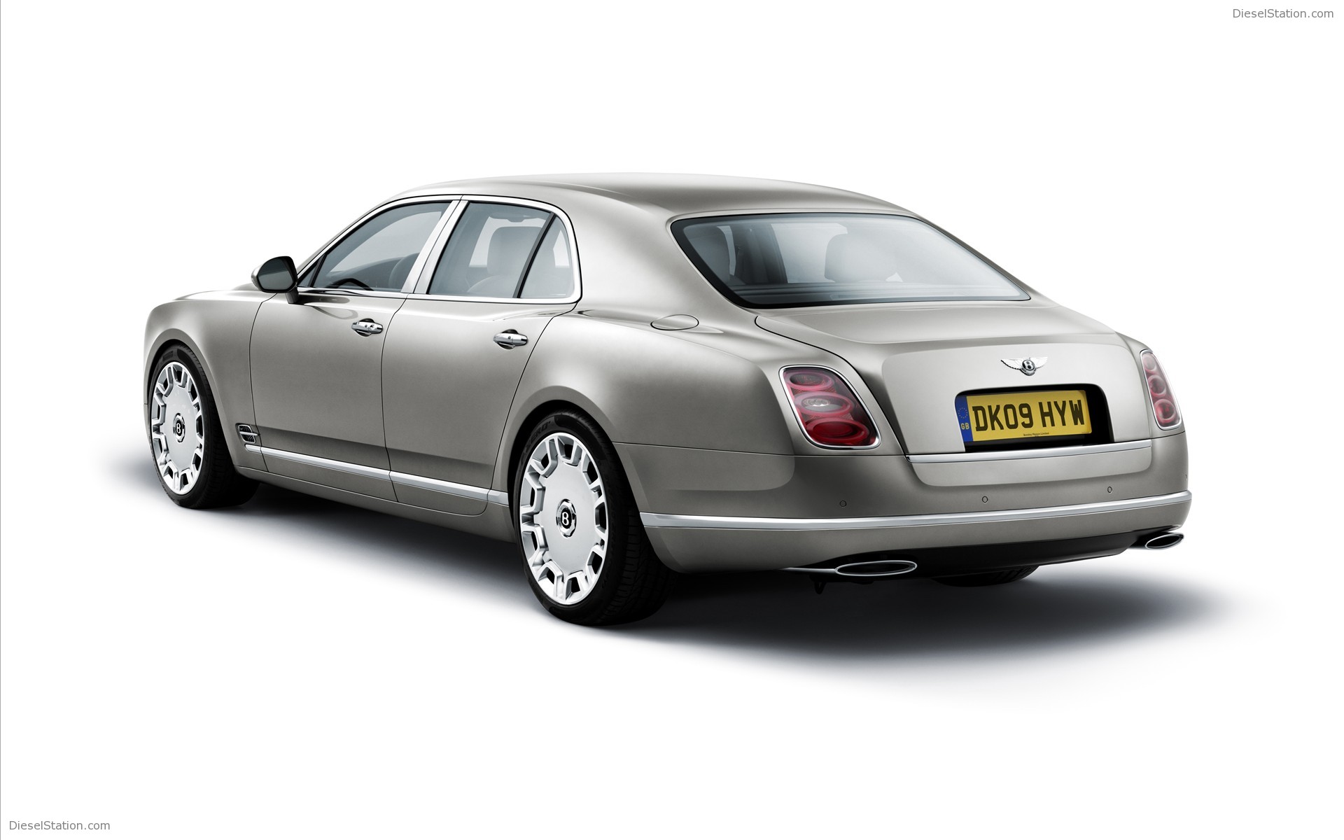 Bentley Mulsanne debuts at Frankfurt