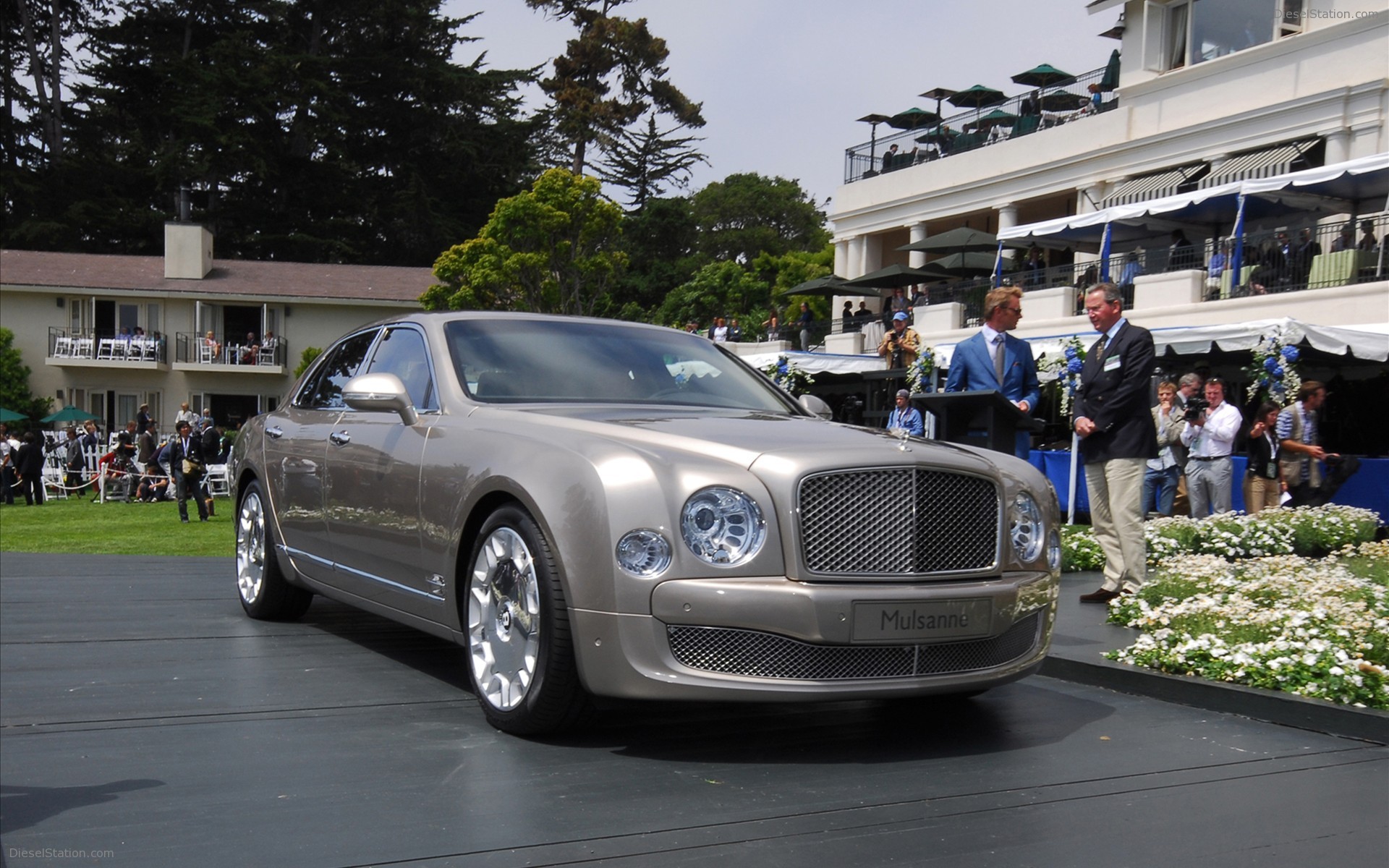 Bentley Mulsanne debuts at Frankfurt