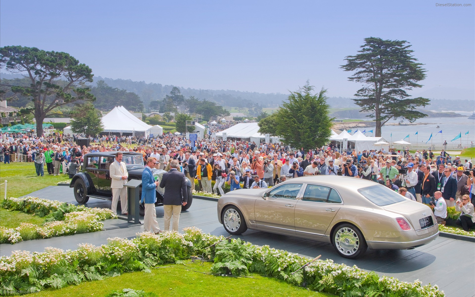 Bentley Mulsanne debuts at Frankfurt
