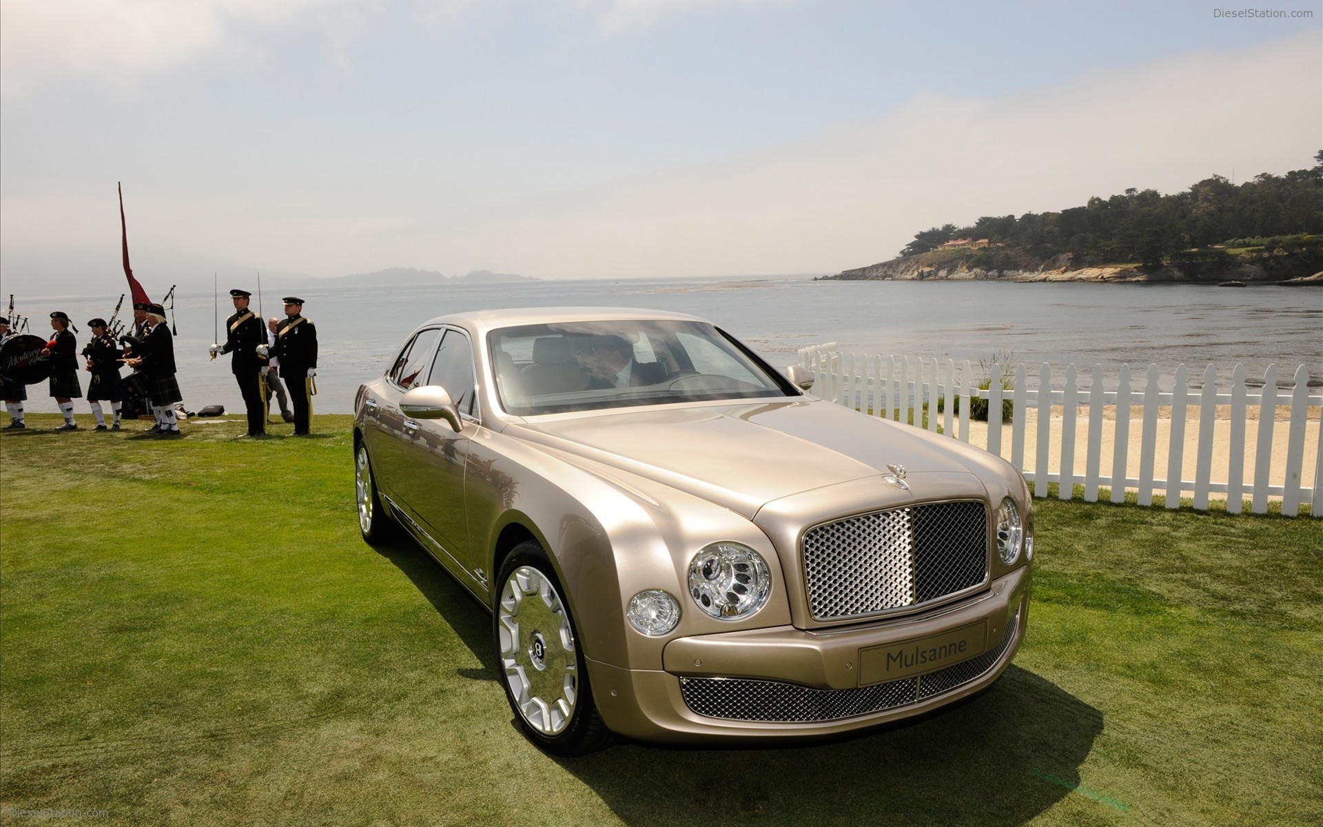 Bentley Mulsanne debuts at Frankfurt
