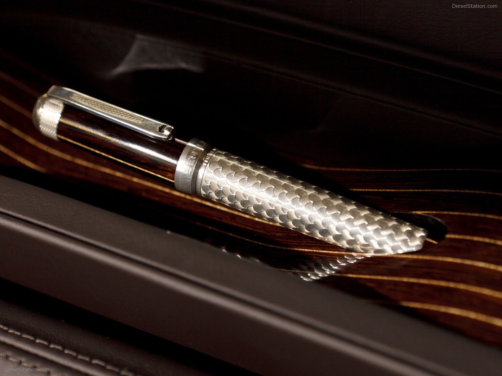 Bentley Mulsanne Executive Interior Concept 2011 Bentley Mulsanne Executive Interior Concept 2011
