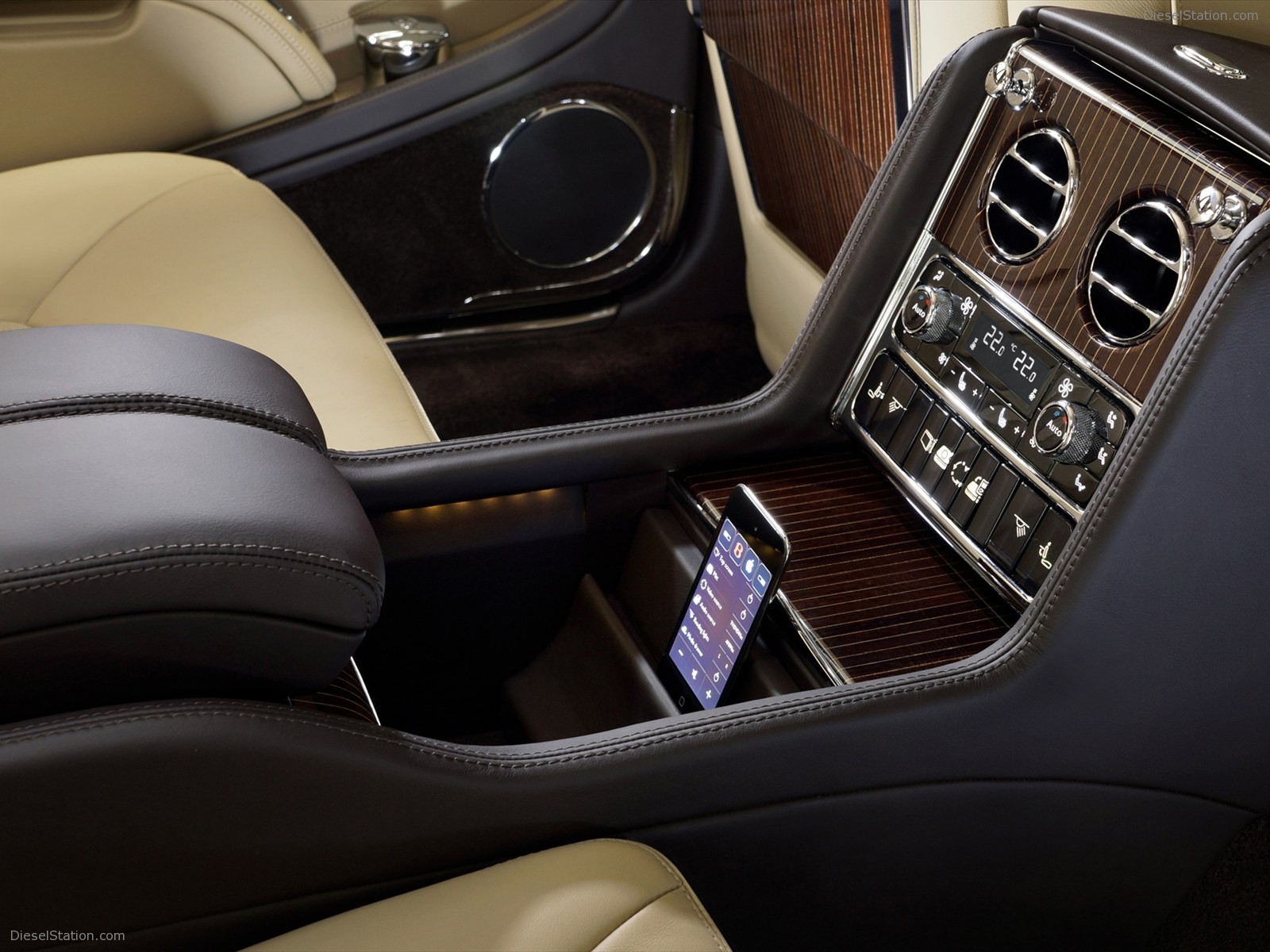 Bentley Mulsanne Executive Interior Concept 2011 Bentley Mulsanne Executive Interior Concept 2011
