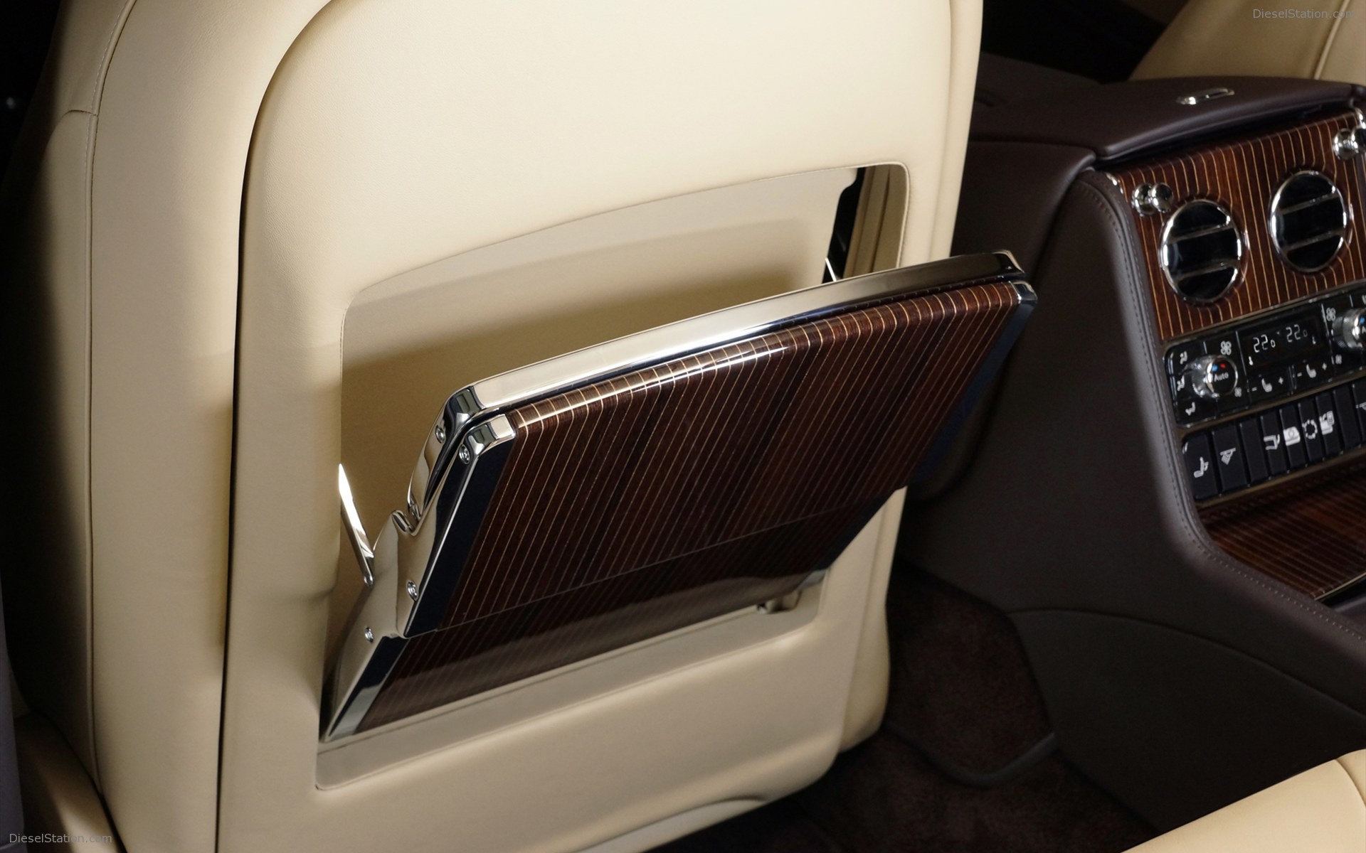 Bentley Mulsanne Executive Interior Concept 2011 Bentley Mulsanne Executive Interior Concept 2011