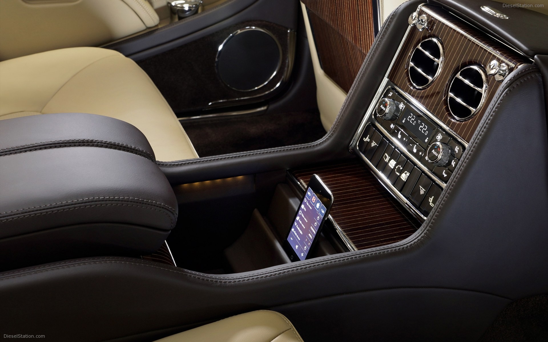 Bentley Mulsanne Executive Interior Concept 2011 Bentley Mulsanne Executive Interior Concept 2011