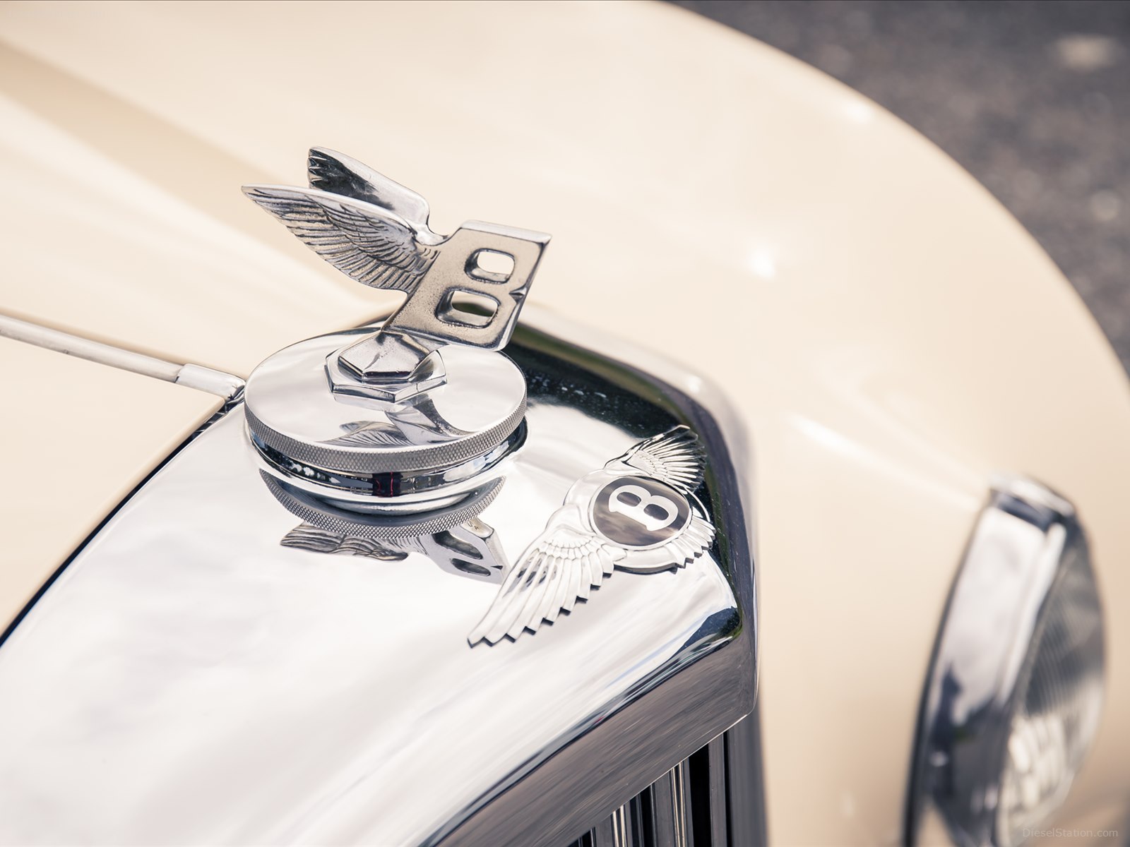 Bentley R-Type Continental 1953