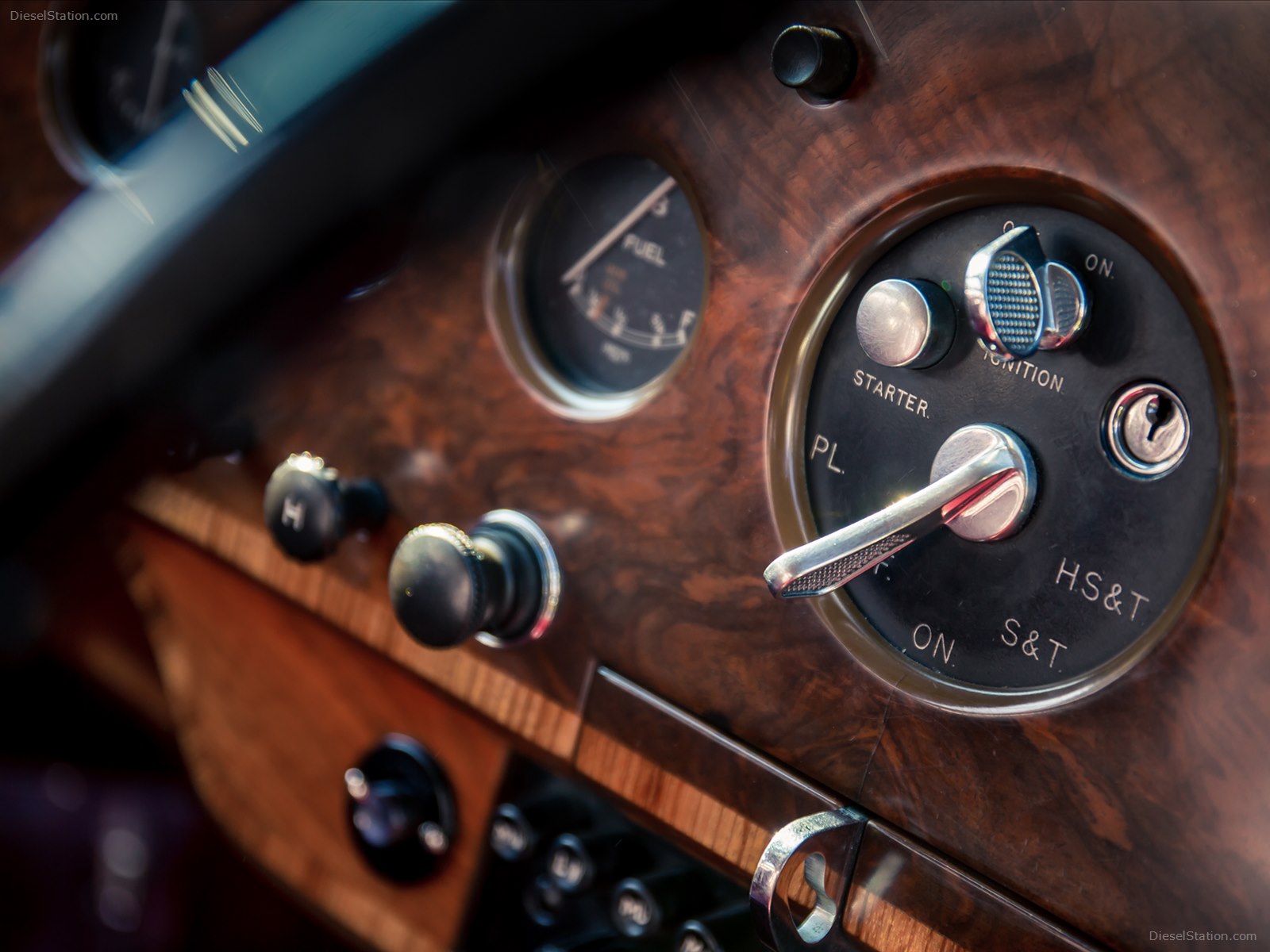 Bentley R-Type Continental 1953