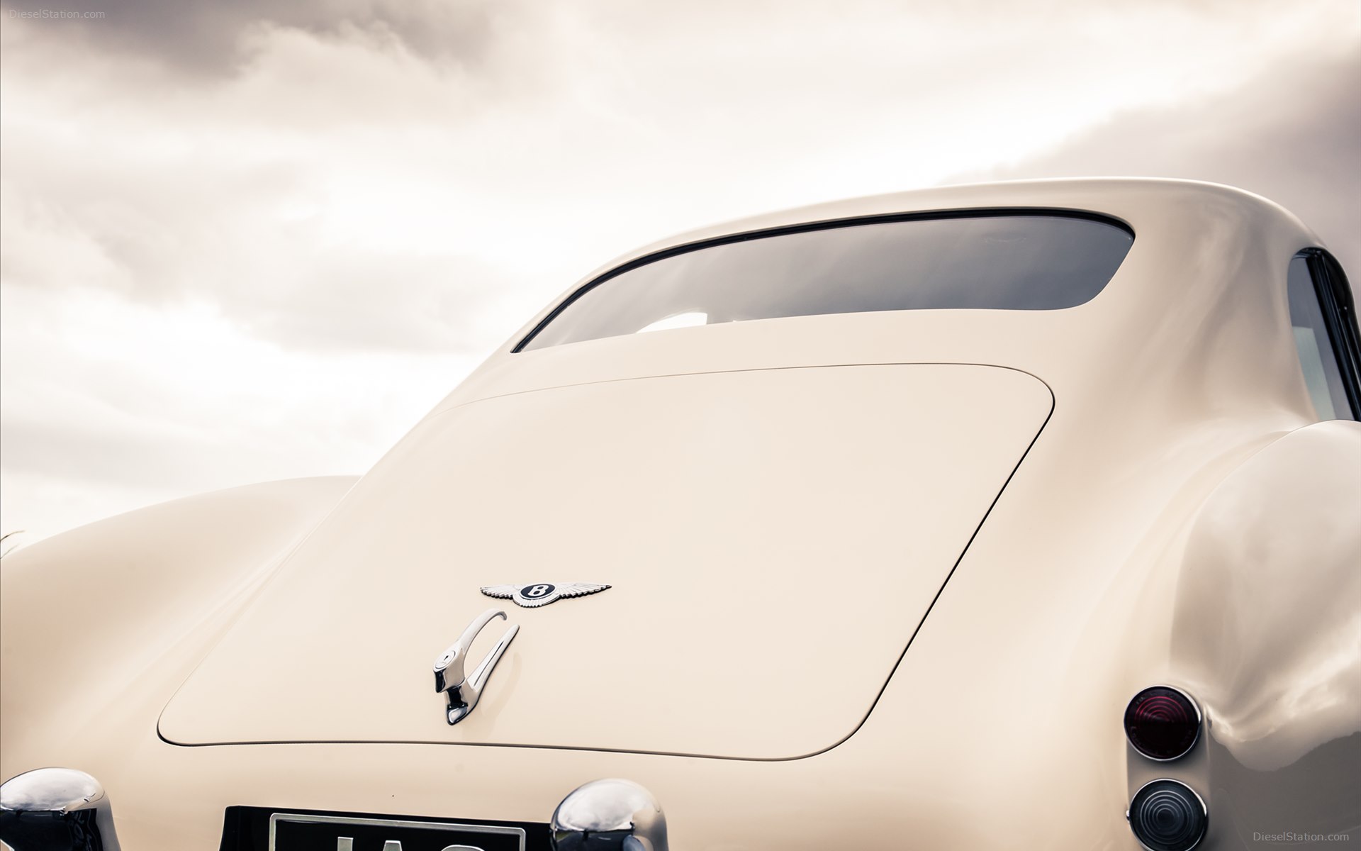Bentley R-Type Continental 1953