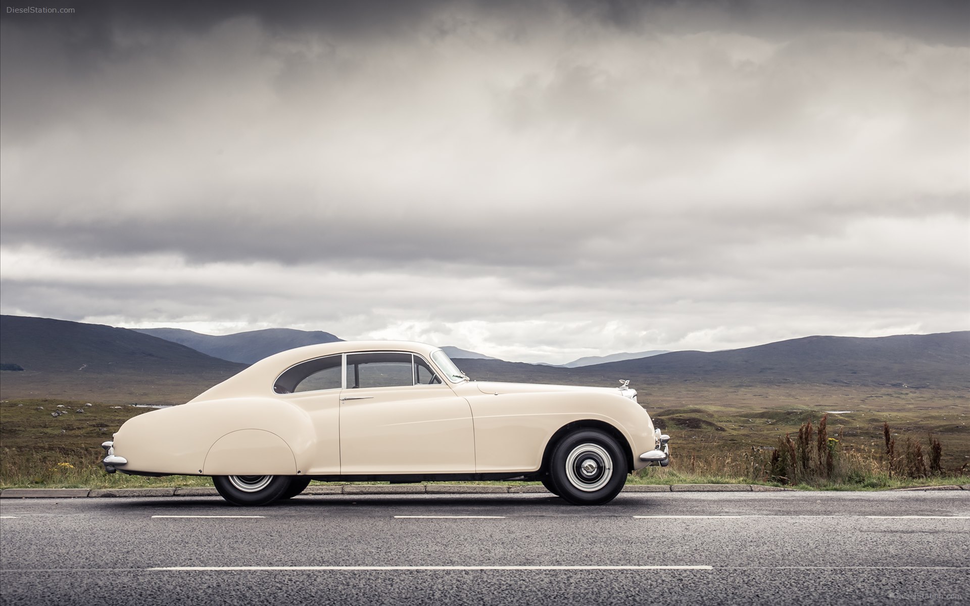 Bentley R-Type Continental 1953