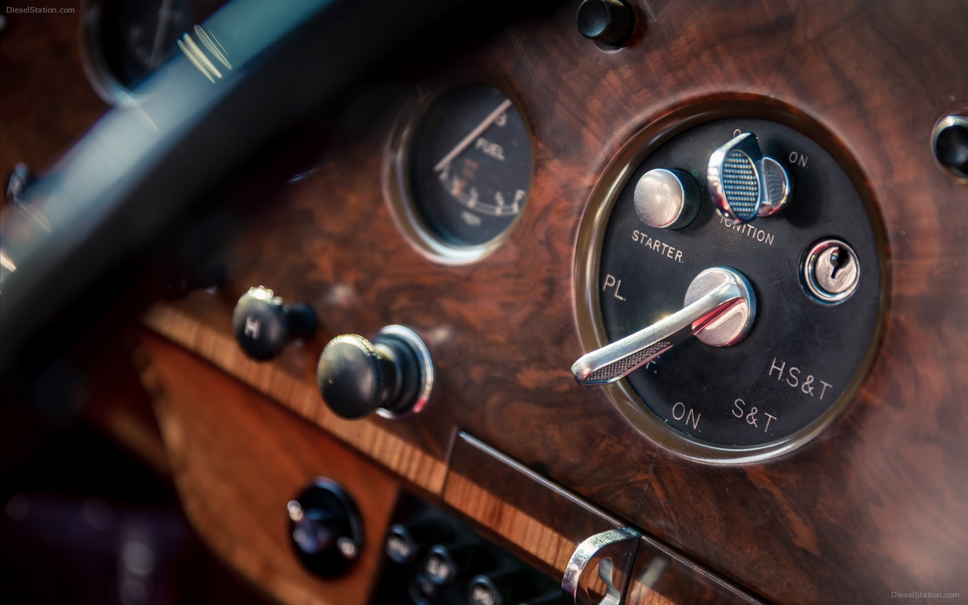 Bentley R-Type Continental 1953