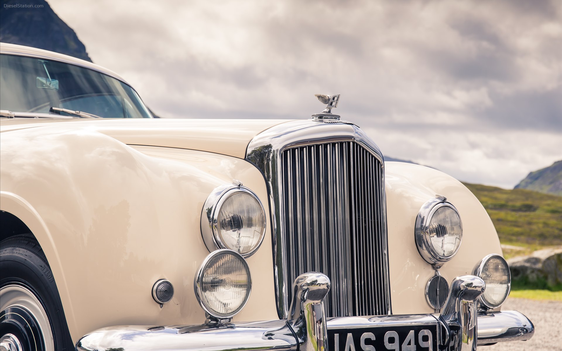 Bentley R-Type Continental 1953
