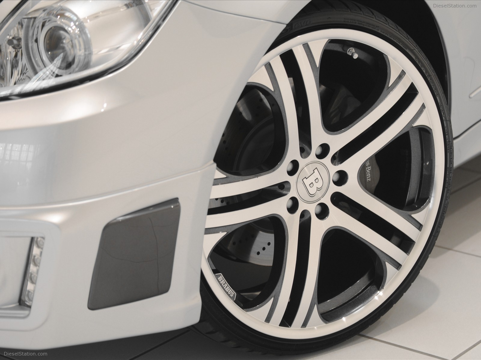 2010 Brabus Mercedes Benz E-Class Coupe