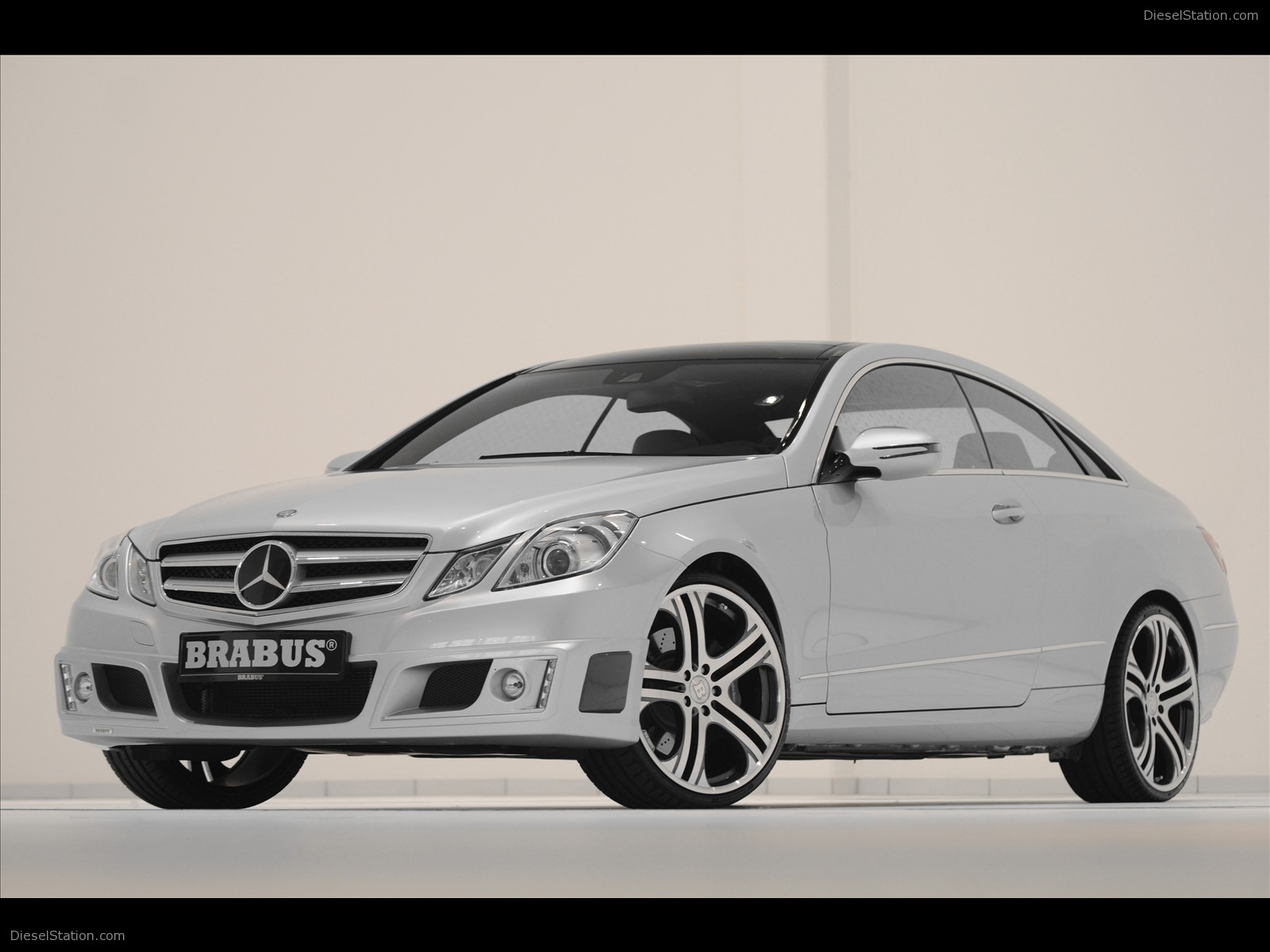 2010 Brabus Mercedes Benz E-Class Coupe