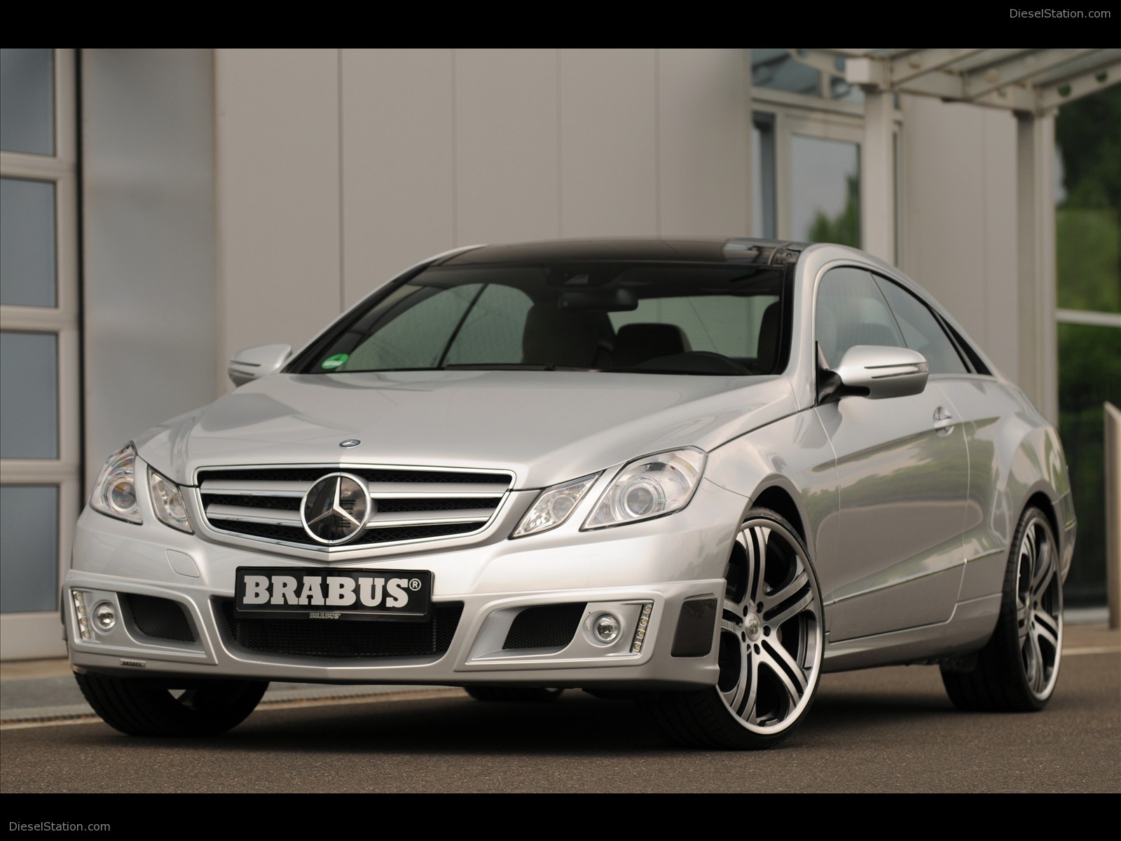 2010 Brabus Mercedes Benz E-Class Coupe