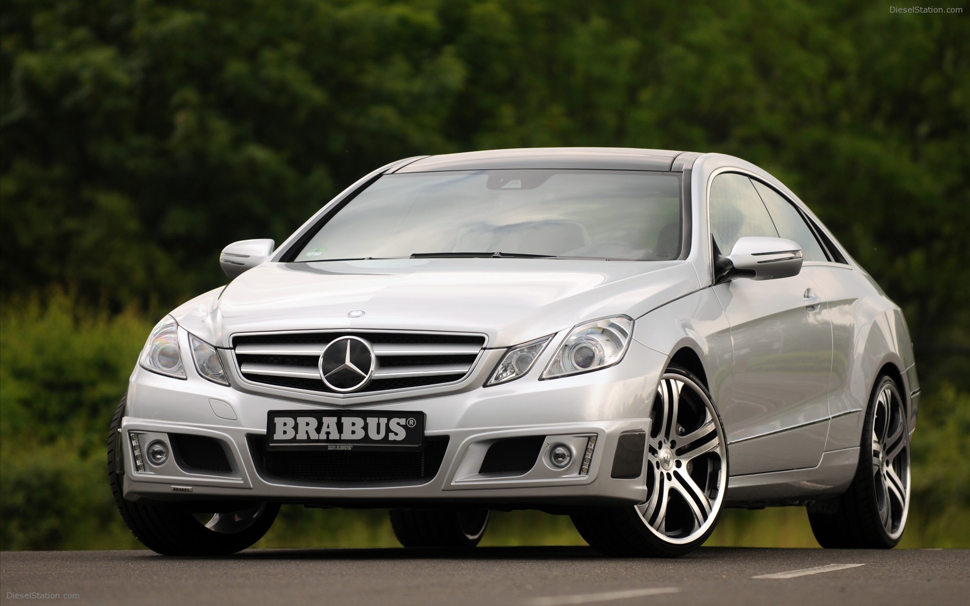 2010 Brabus Mercedes Benz E-Class Coupe