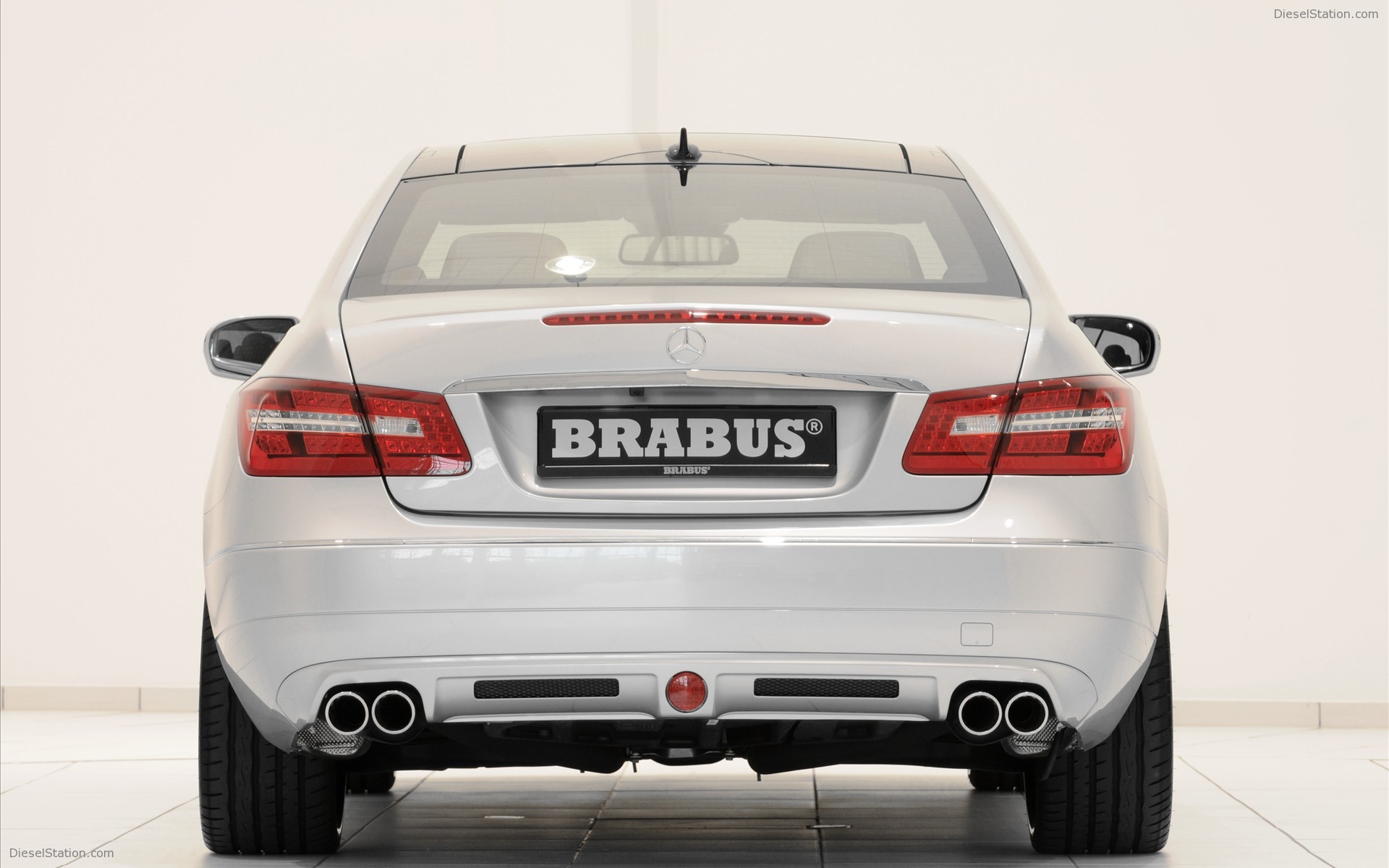 2010 Brabus Mercedes Benz E-Class Coupe