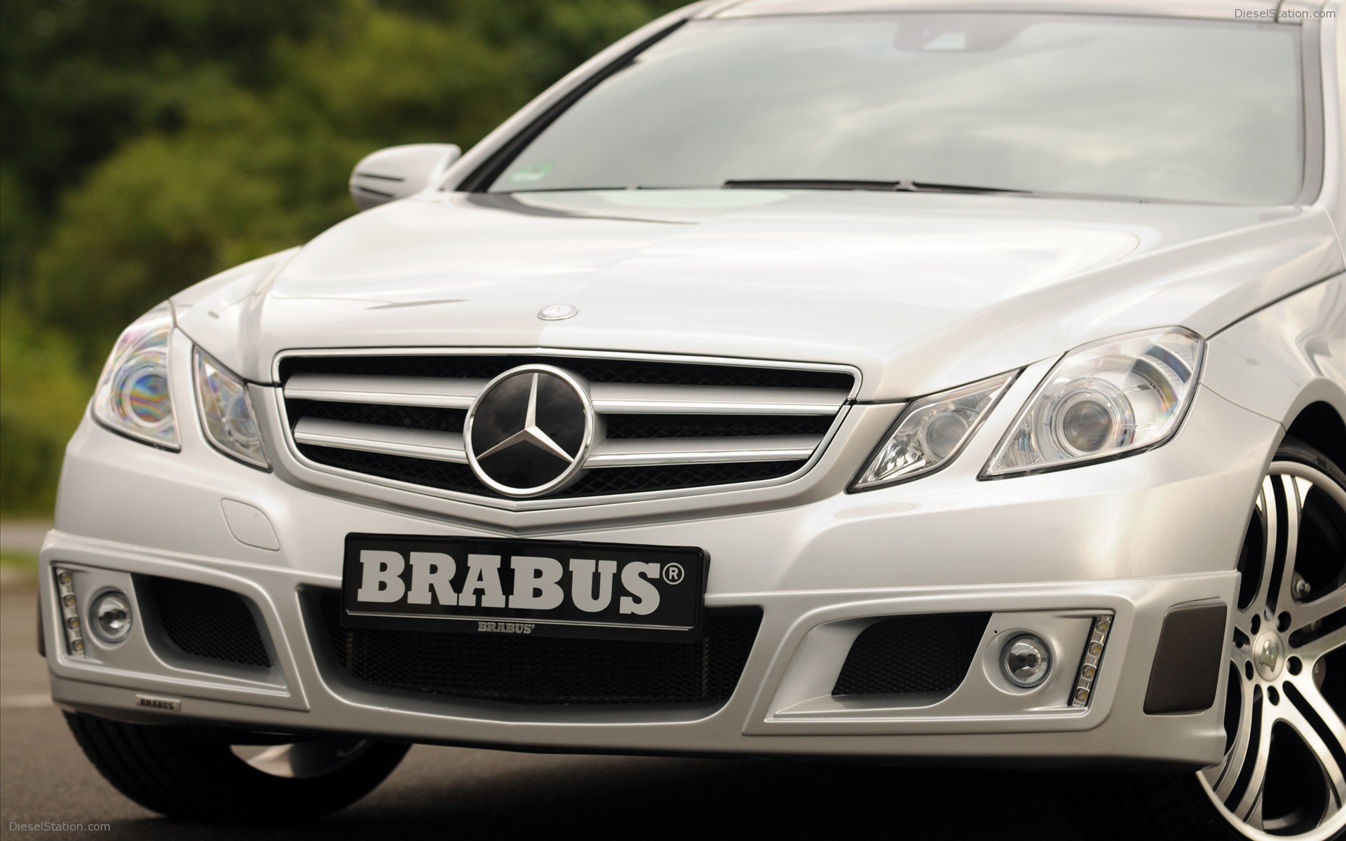 2010 Brabus Mercedes Benz E-Class Coupe