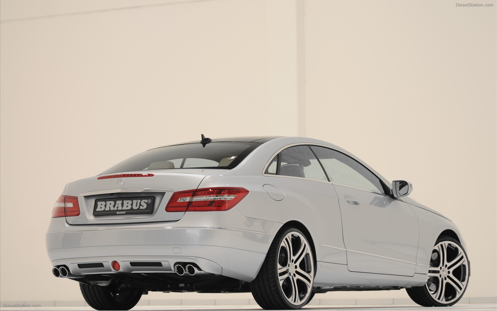 2010 Brabus Mercedes Benz E-Class Coupe