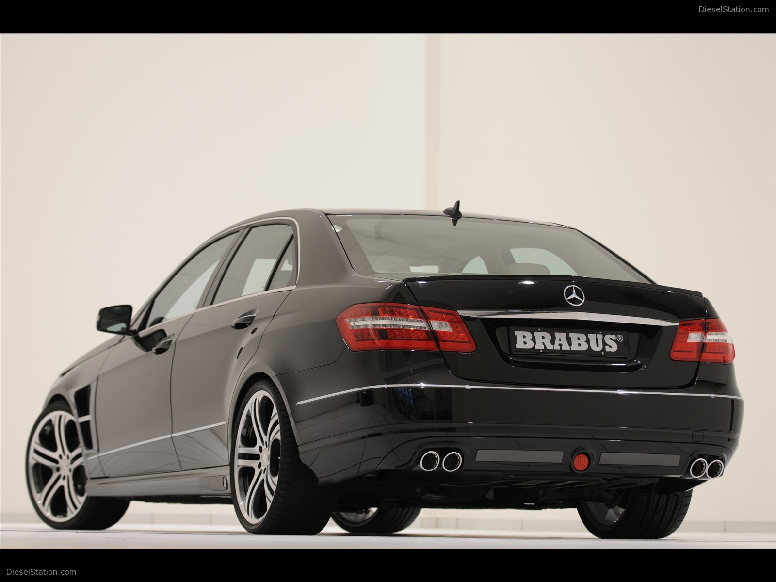 2010 Mercedes Benz BRABUS E Class