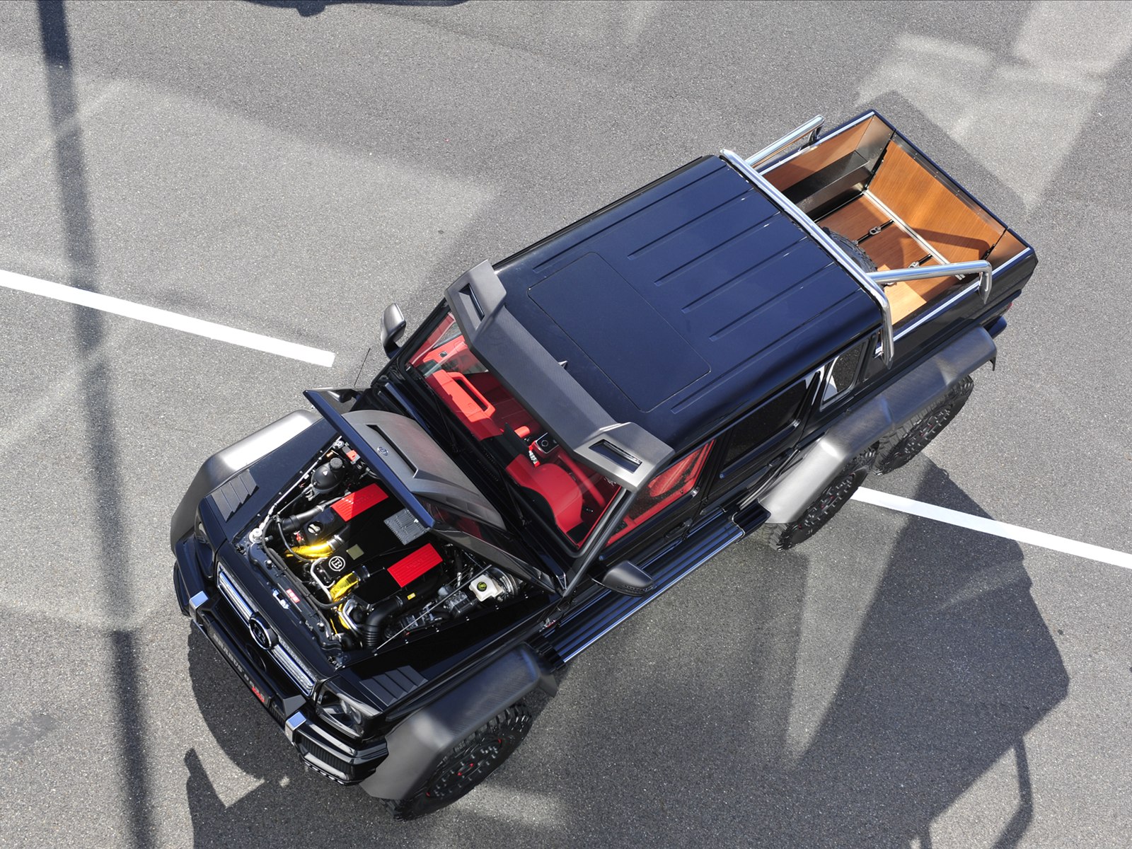 Brabus B63S 700 6x6 2013