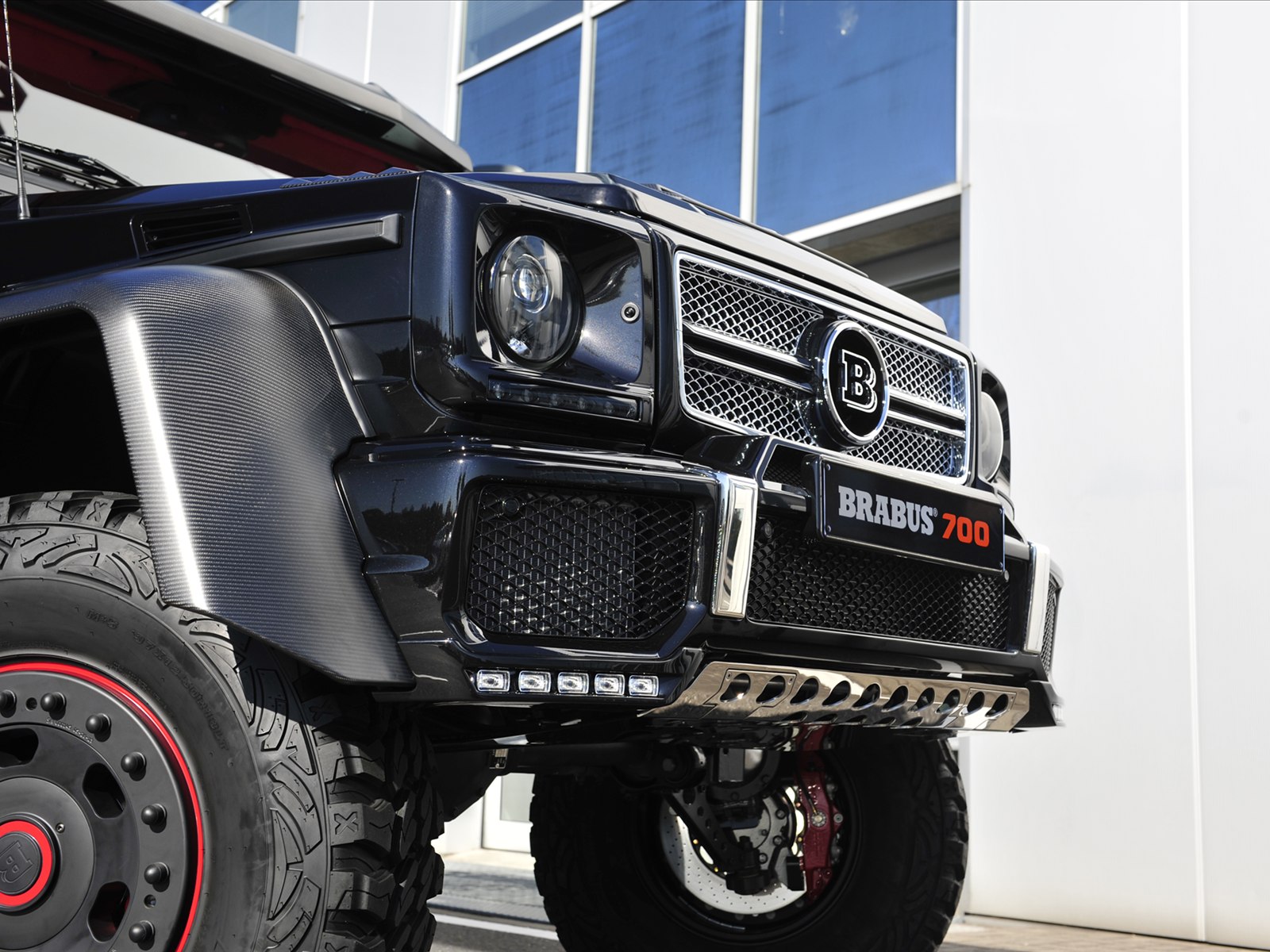 Brabus B63S 700 6x6 2013