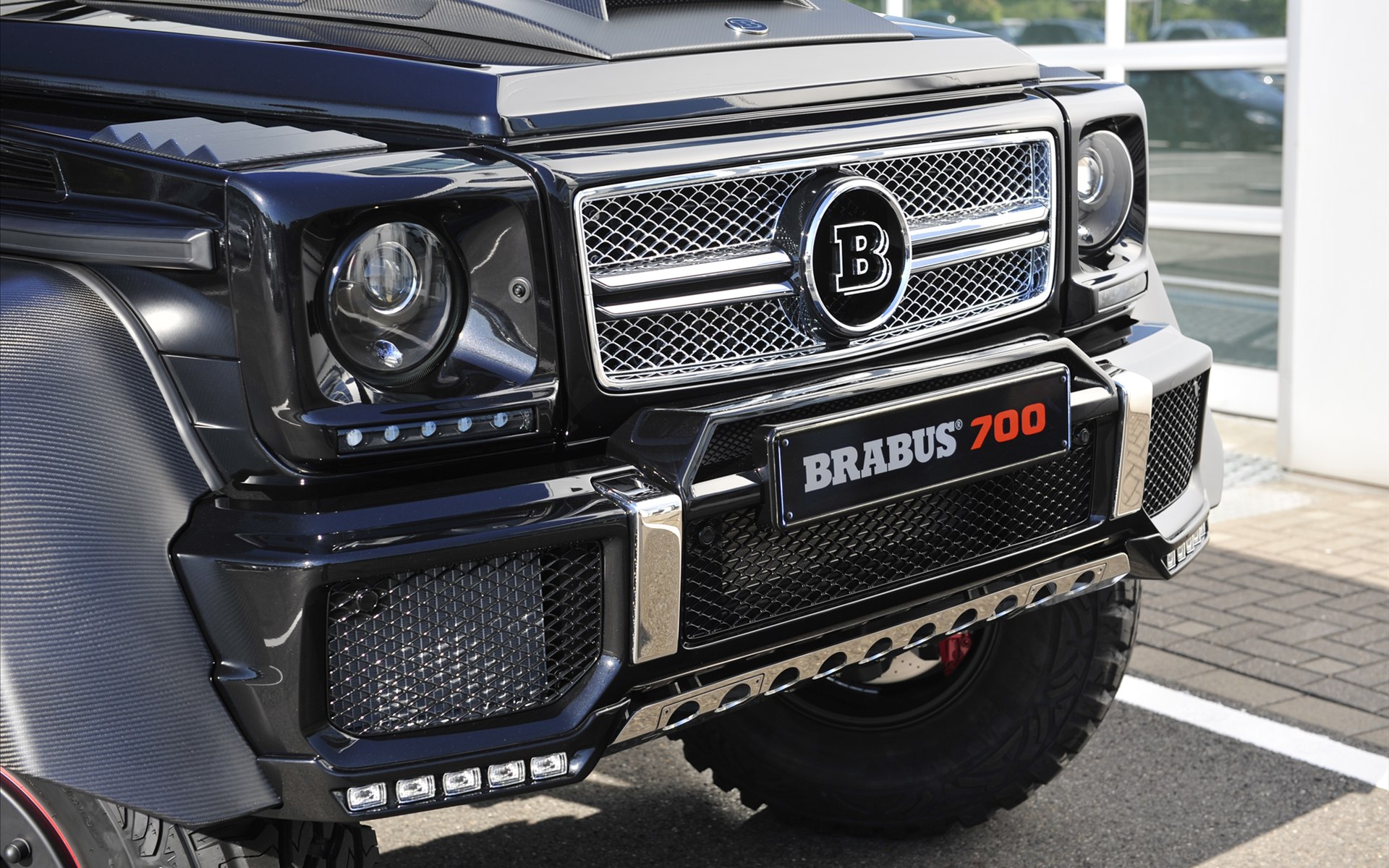 Brabus B63S 700 6x6 2013