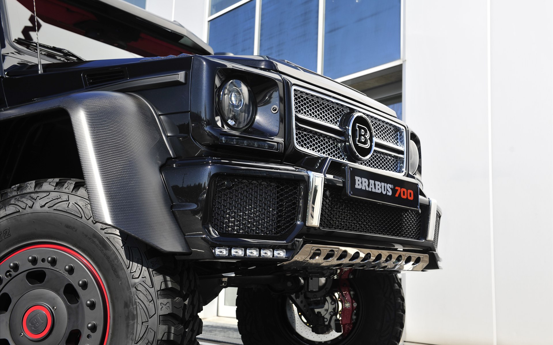 Brabus B63S 700 6x6 2013
