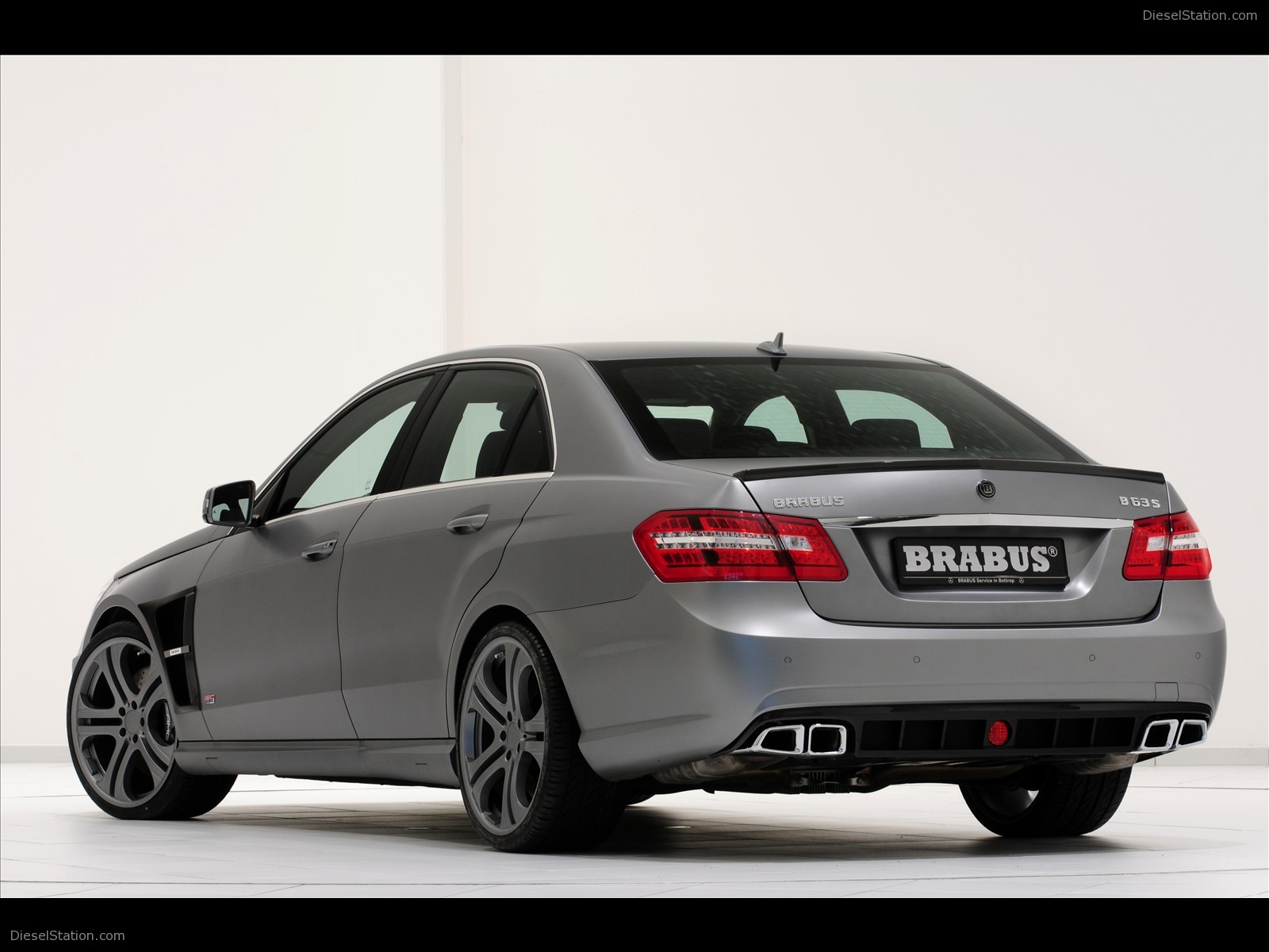 Brabus B63 S Mercedes E63 AMG