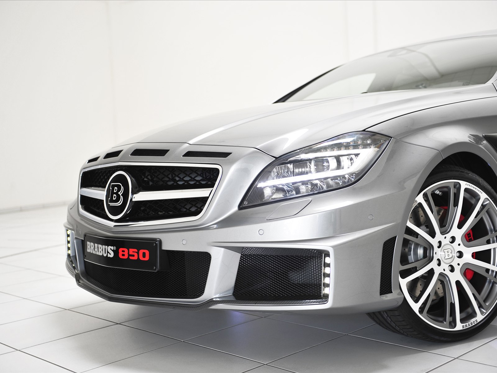 BRABUS 850 Shooting Brake 6.0 Biturbo 4MATIC 2014 BRABUS 850 Shooting Brake 6.0 Biturbo 4MATIC 2014