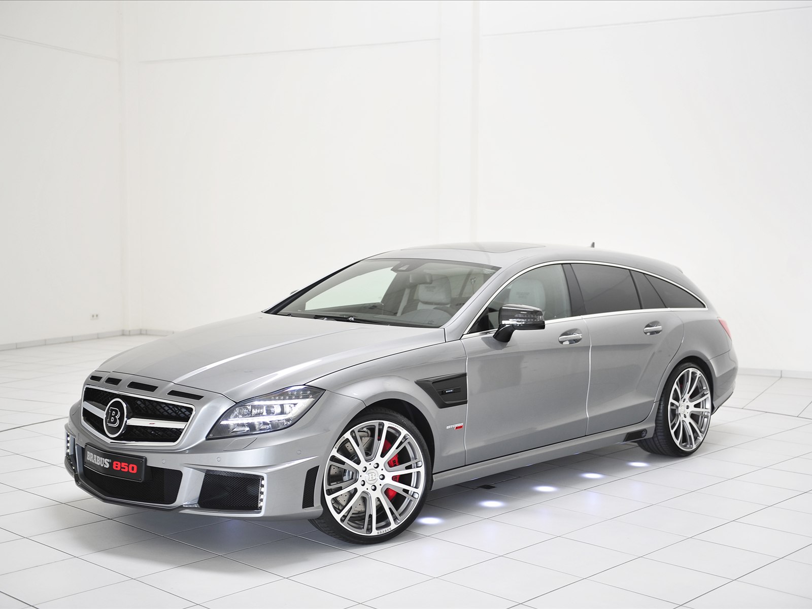 BRABUS 850 Shooting Brake 6.0 Biturbo 4MATIC 2014