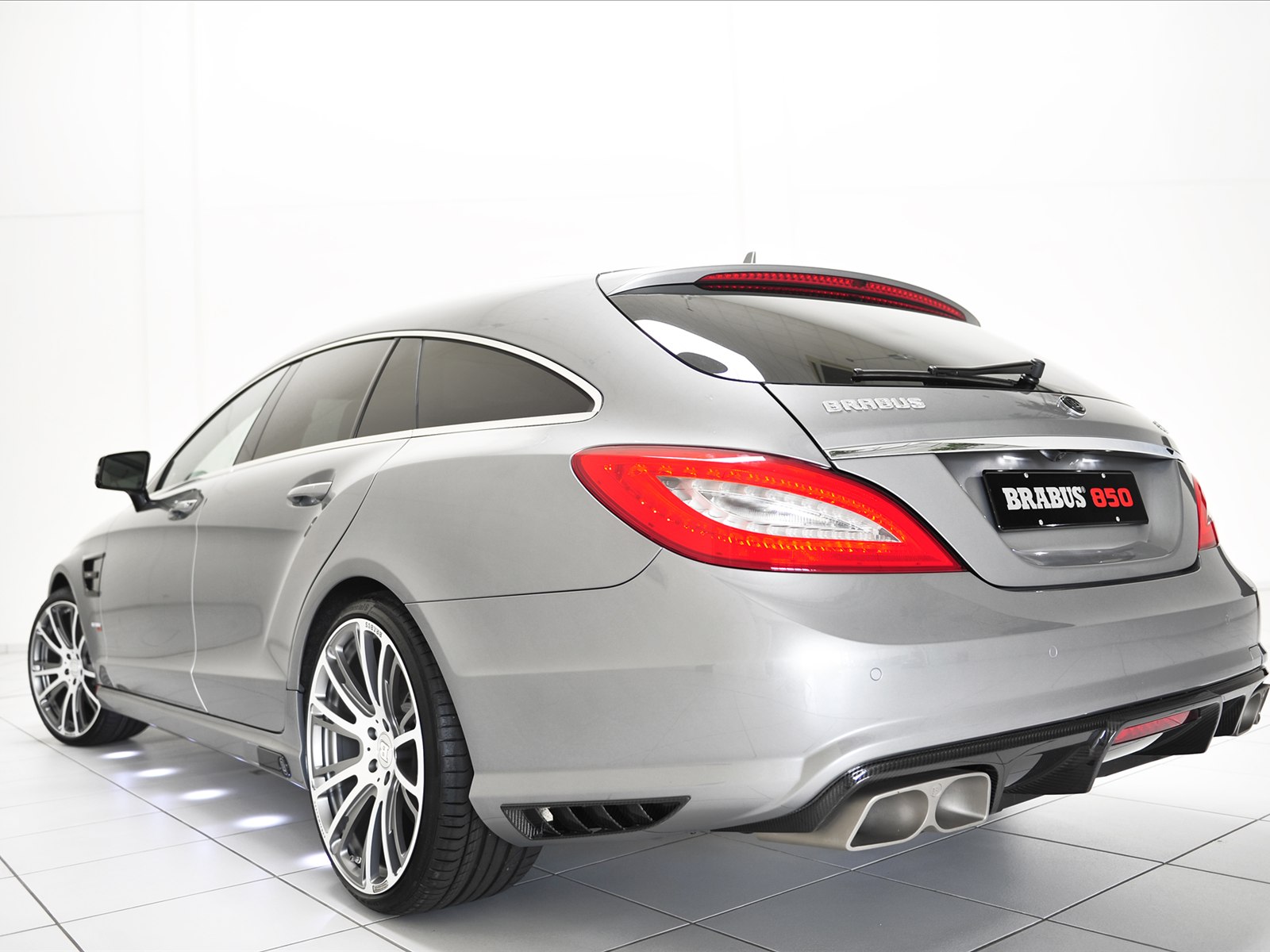 BRABUS 850 Shooting Brake 6.0 Biturbo 4MATIC 2014 BRABUS 850 Shooting Brake 6.0 Biturbo 4MATIC 2014