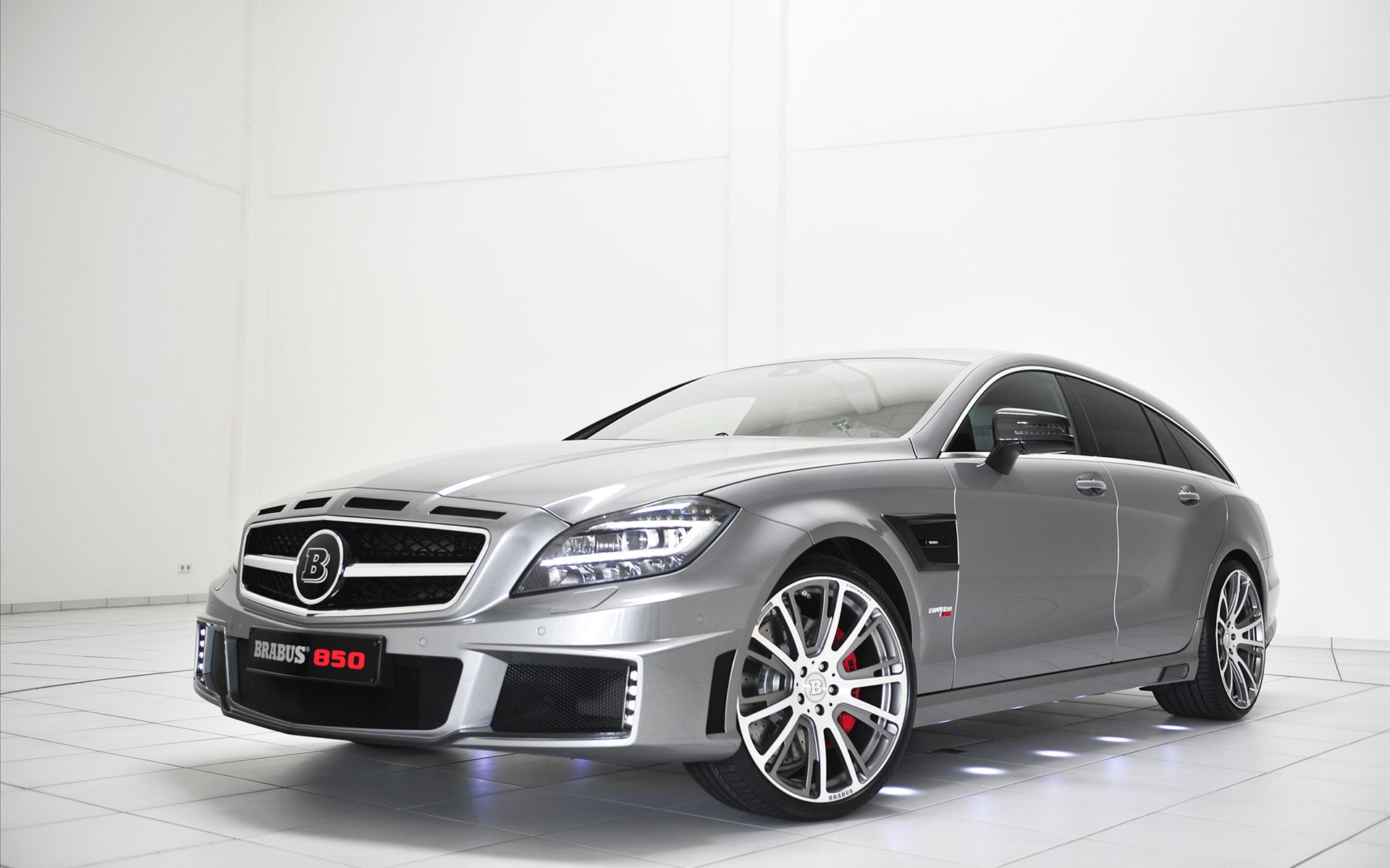 BRABUS 850 Shooting Brake 6.0 Biturbo 4MATIC 2014