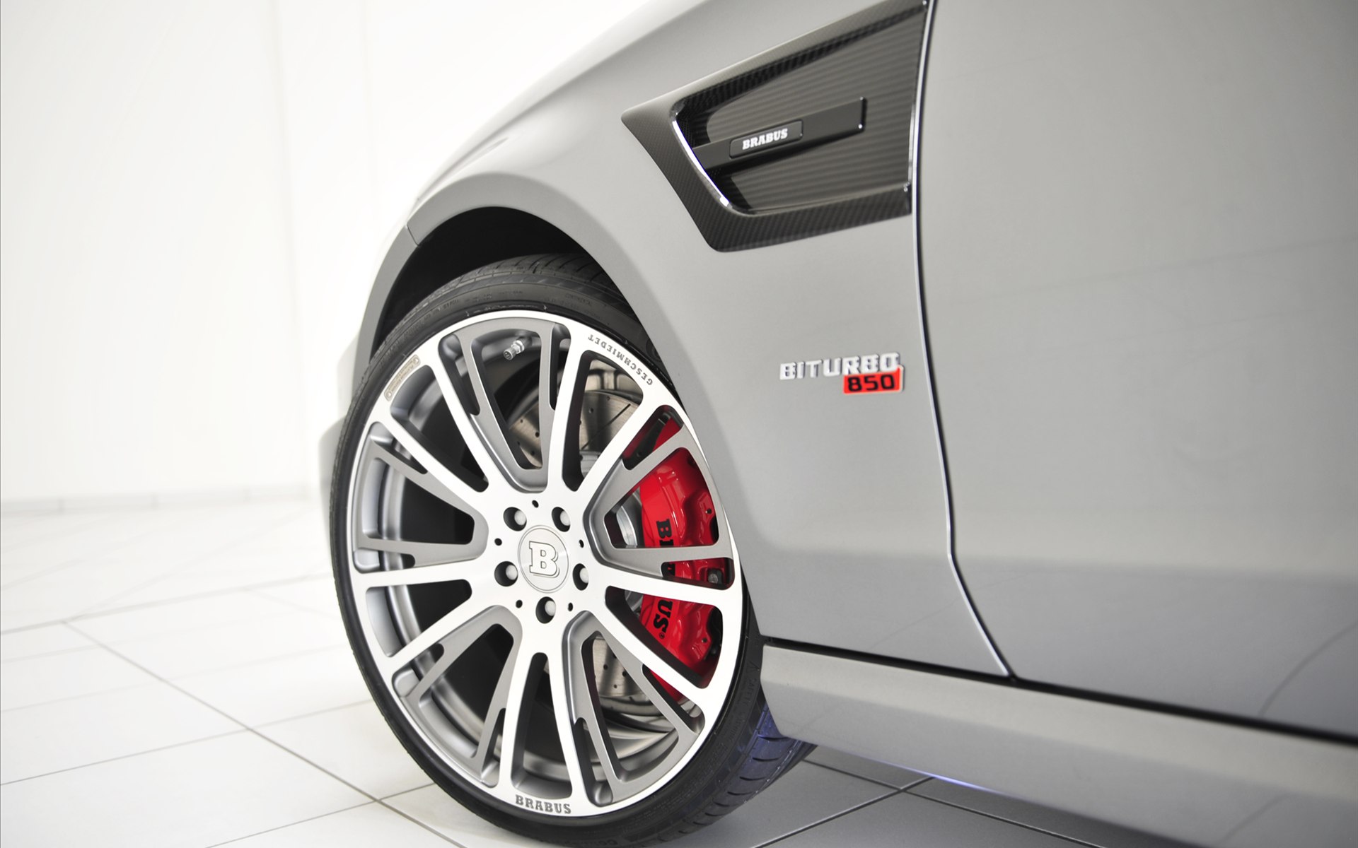 BRABUS 850 Shooting Brake 6.0 Biturbo 4MATIC 2014 BRABUS 850 Shooting Brake 6.0 Biturbo 4MATIC 2014