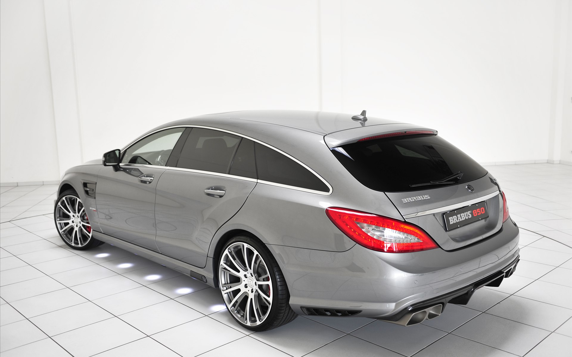 BRABUS 850 Shooting Brake 6.0 Biturbo 4MATIC 2014 BRABUS 850 Shooting Brake 6.0 Biturbo 4MATIC 2014