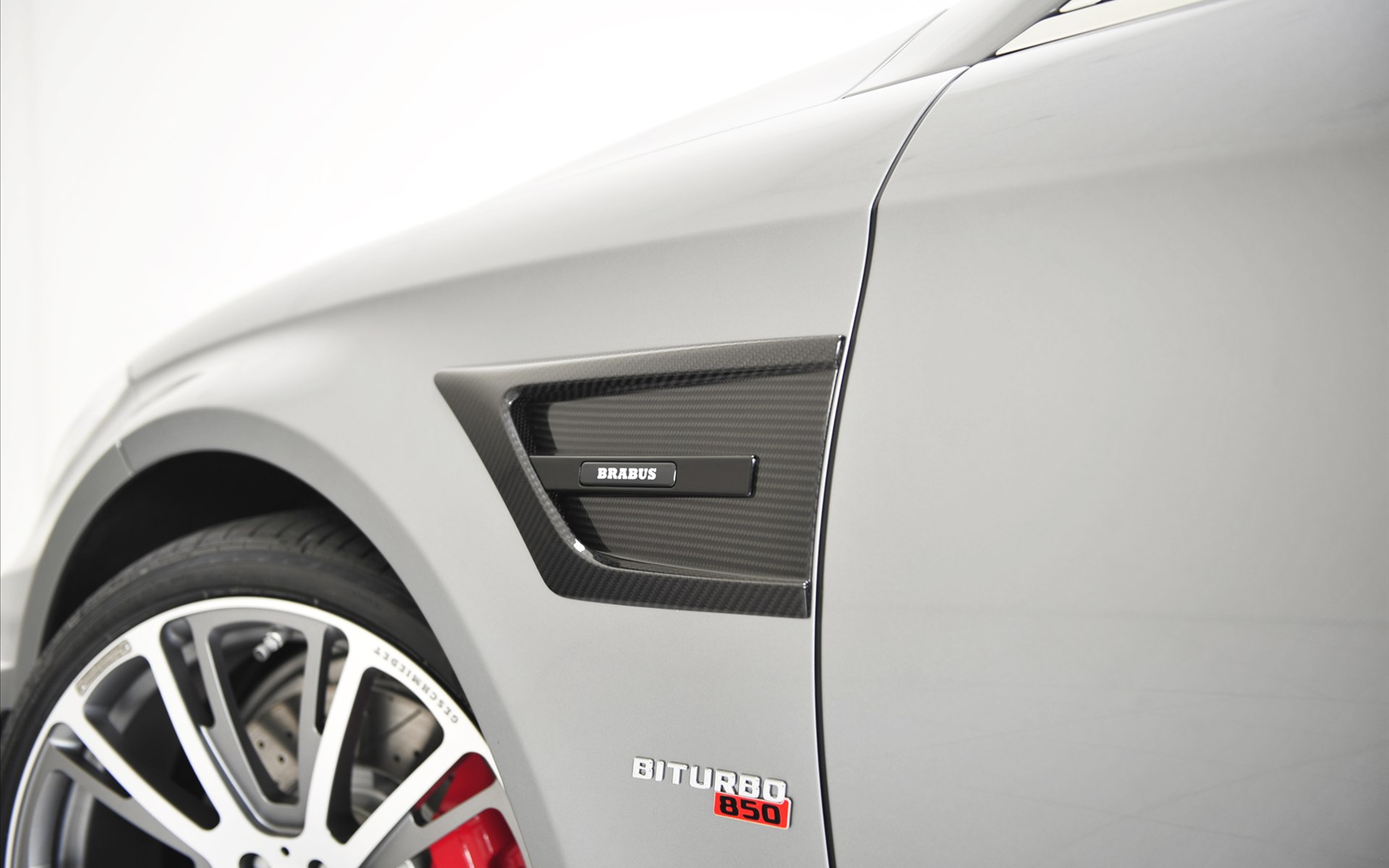 BRABUS 850 Shooting Brake 6.0 Biturbo 4MATIC 2014 BRABUS 850 Shooting Brake 6.0 Biturbo 4MATIC 2014