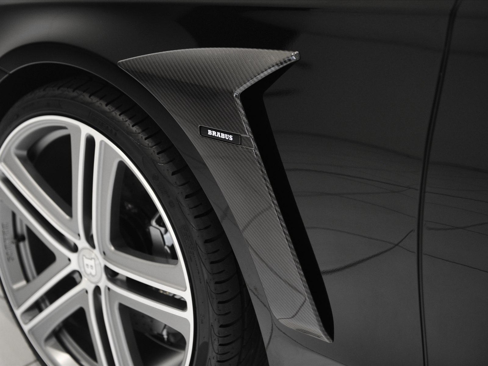 Brabus 850 6.0 Biturbo iBusiness 2014