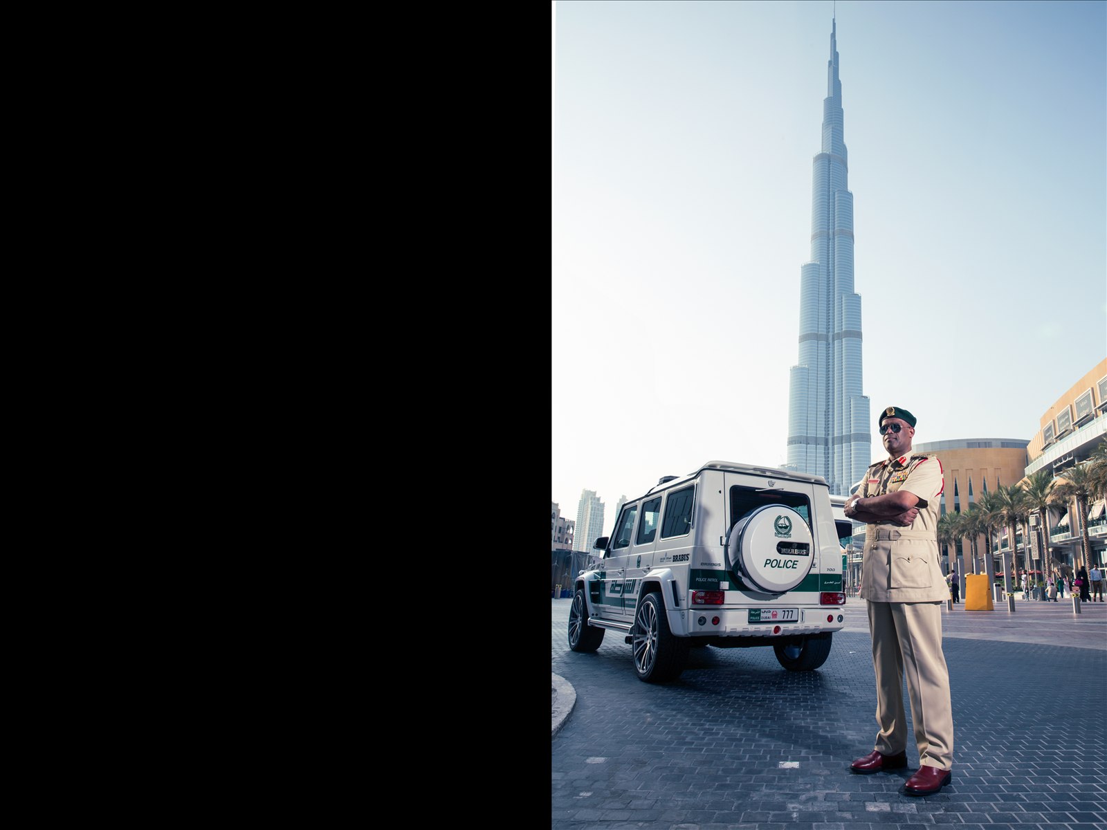Brabus B63S-700 Widestar Dubai Police Car 2014 Brabus B63S-700 Widestar Dubai Police Car 2014