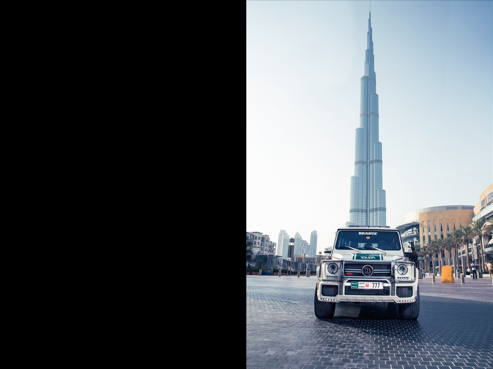 Brabus B63S-700 Widestar Dubai Police Car 2014 Brabus B63S-700 Widestar Dubai Police Car 2014