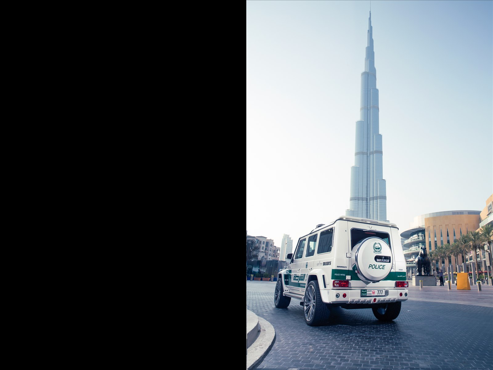 Brabus B63S-700 Widestar Dubai Police Car 2014 Brabus B63S-700 Widestar Dubai Police Car 2014