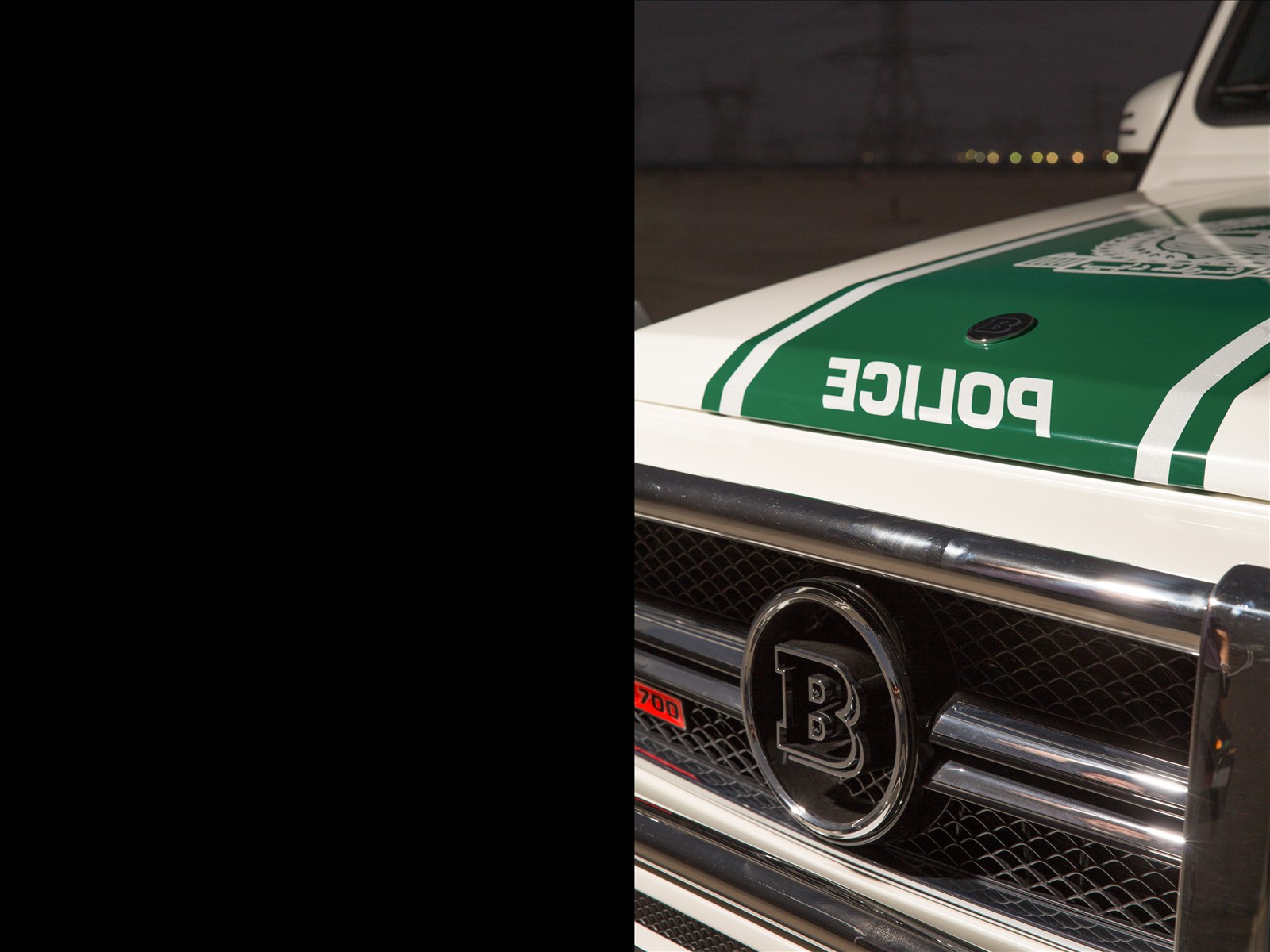 Brabus B63S-700 Widestar Dubai Police Car 2014 Brabus B63S-700 Widestar Dubai Police Car 2014