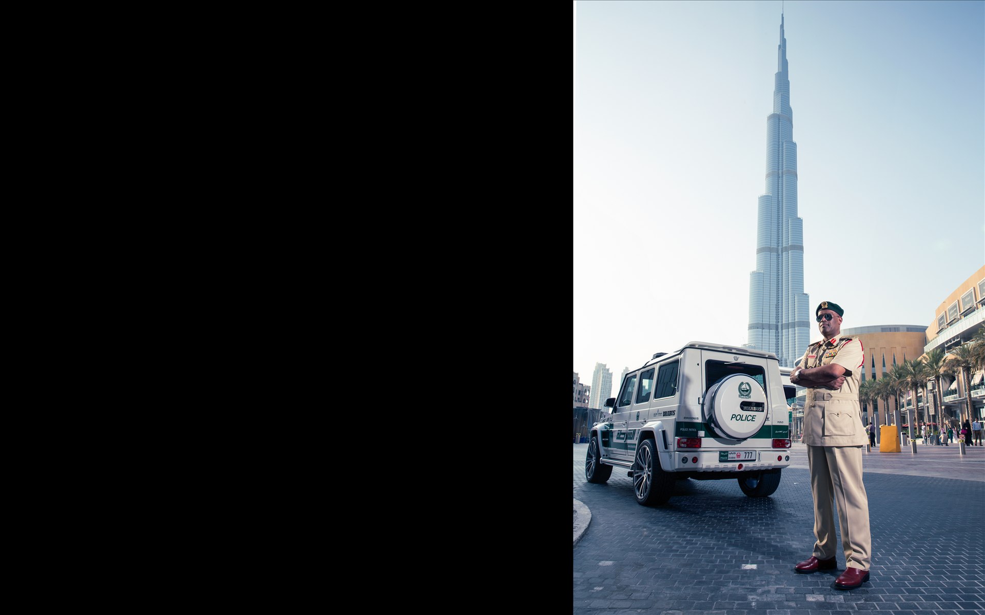 Brabus B63S-700 Widestar Dubai Police Car 2014