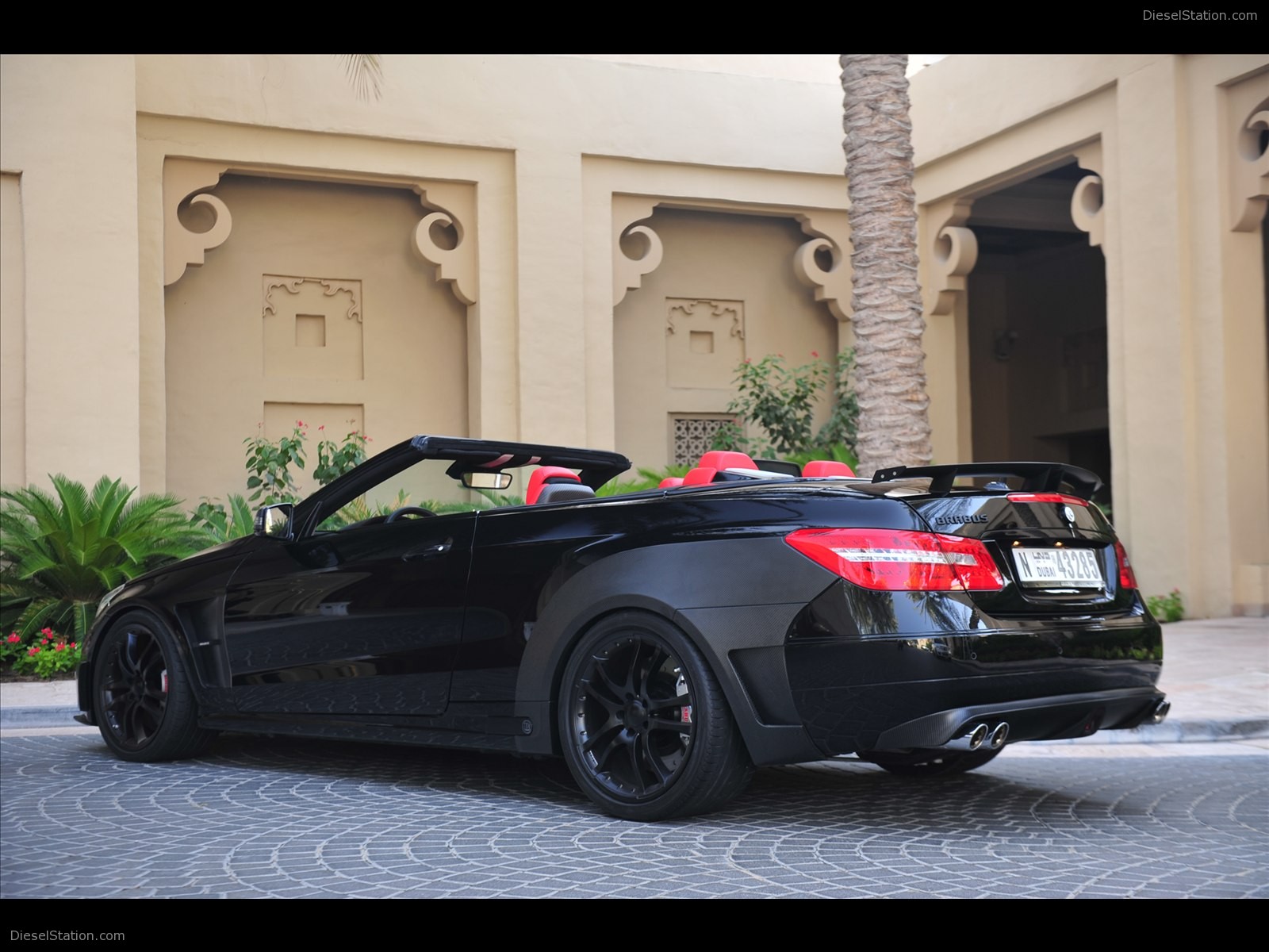 Brabus Mercedes E V12 Cabriolet 2011