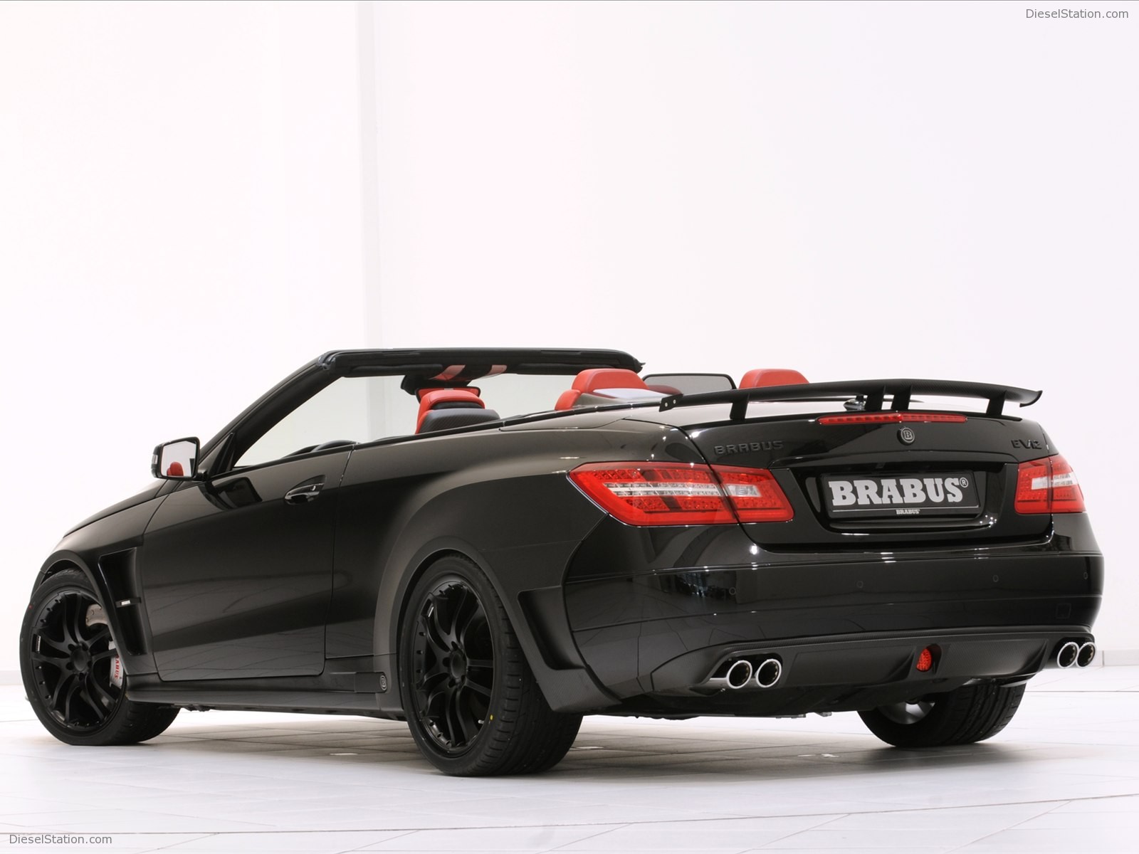 Brabus Mercedes E V12 Cabriolet 2011
