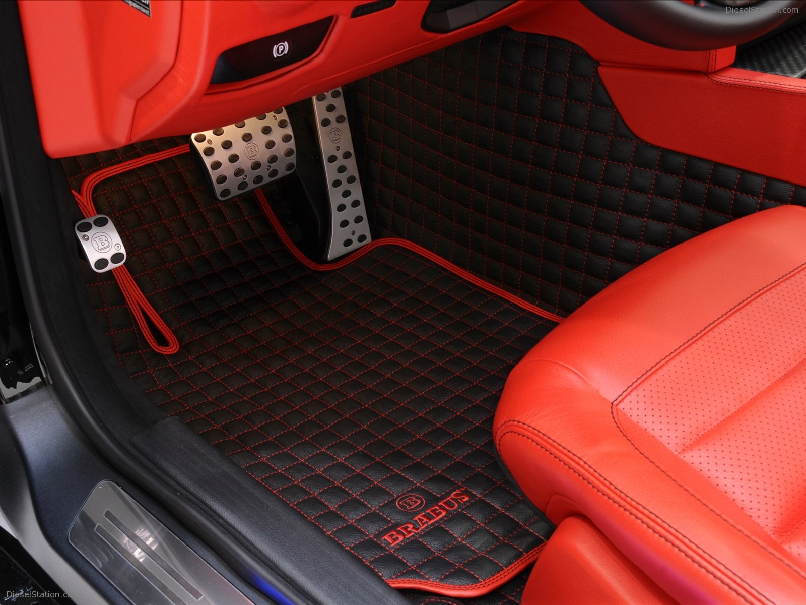 Brabus Mercedes E V12 Cabriolet 2011