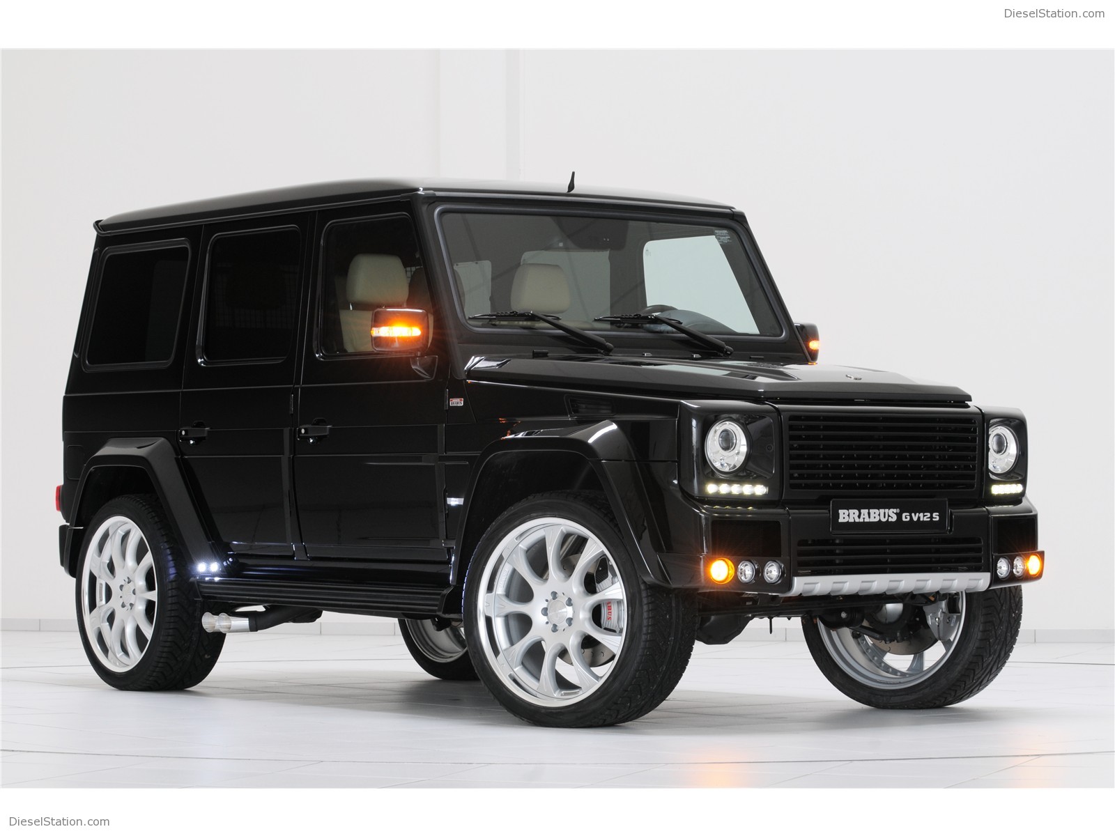 Brabus G V12 S Biturbo Widestar 2010