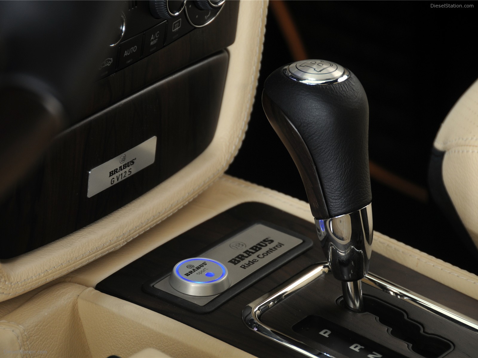 Brabus G V12 S Biturbo Widestar 2010