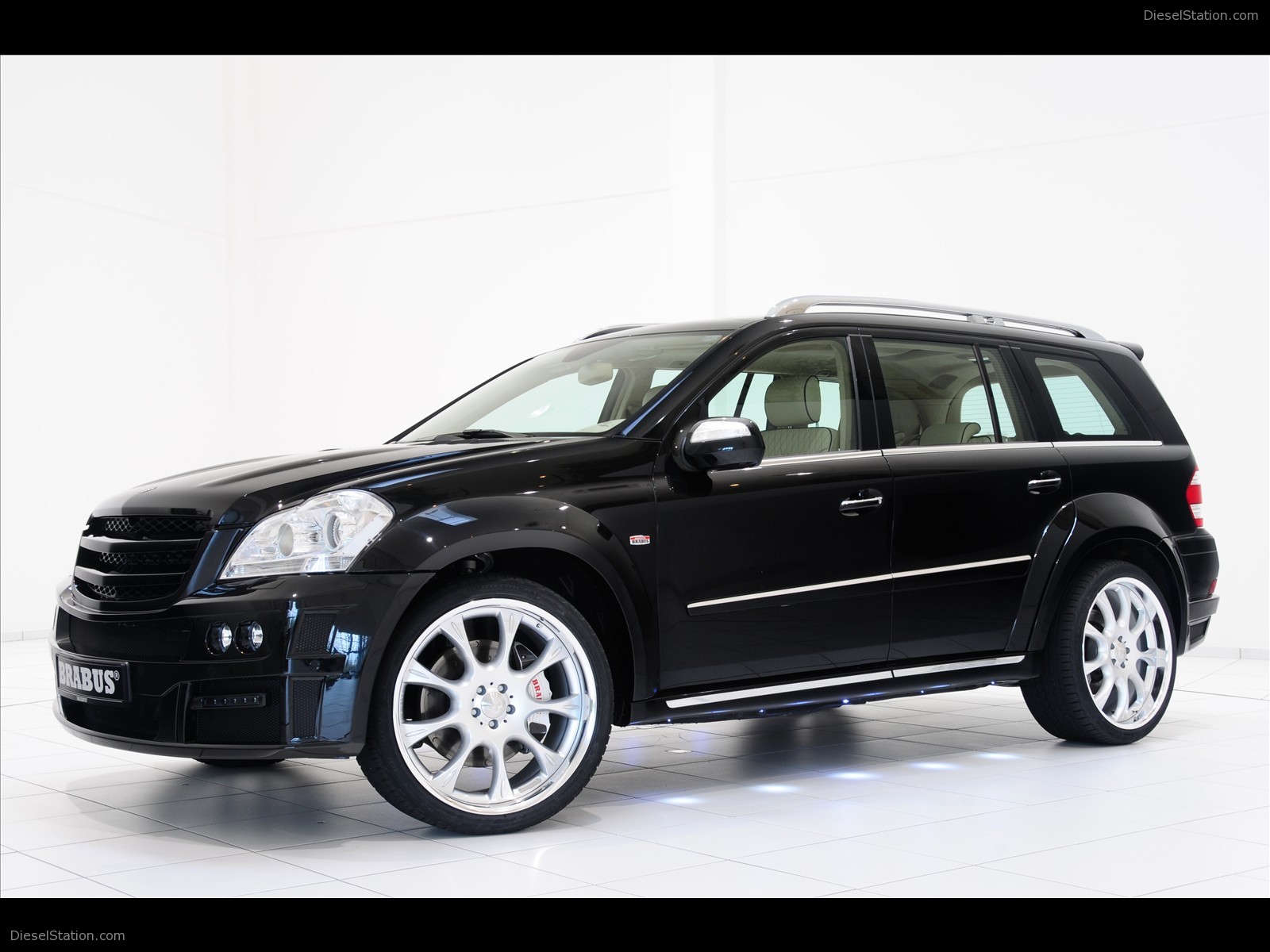 Mercedes-Benz GL-Class Facelift By Brabus Mercedes-Benz GL-Class Facelift By Brabus