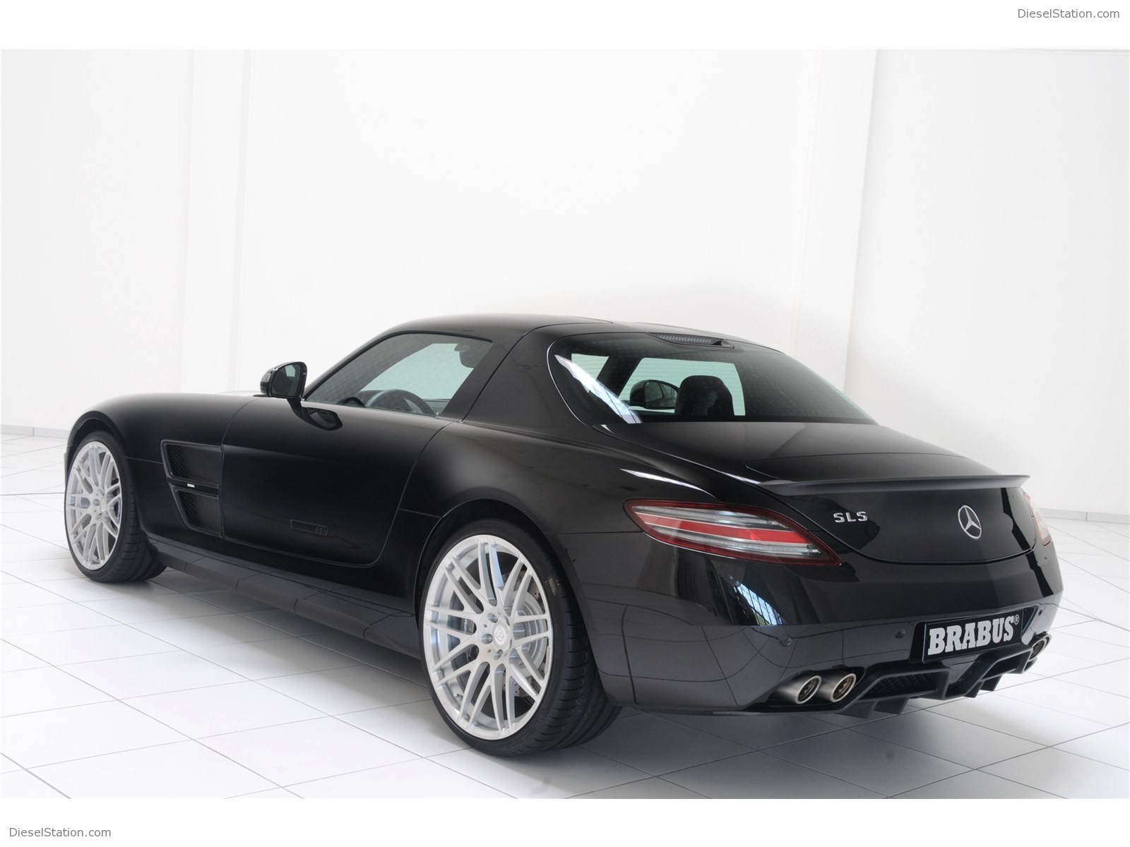 Brabus Mercedes-Benz SLS AMG 2011