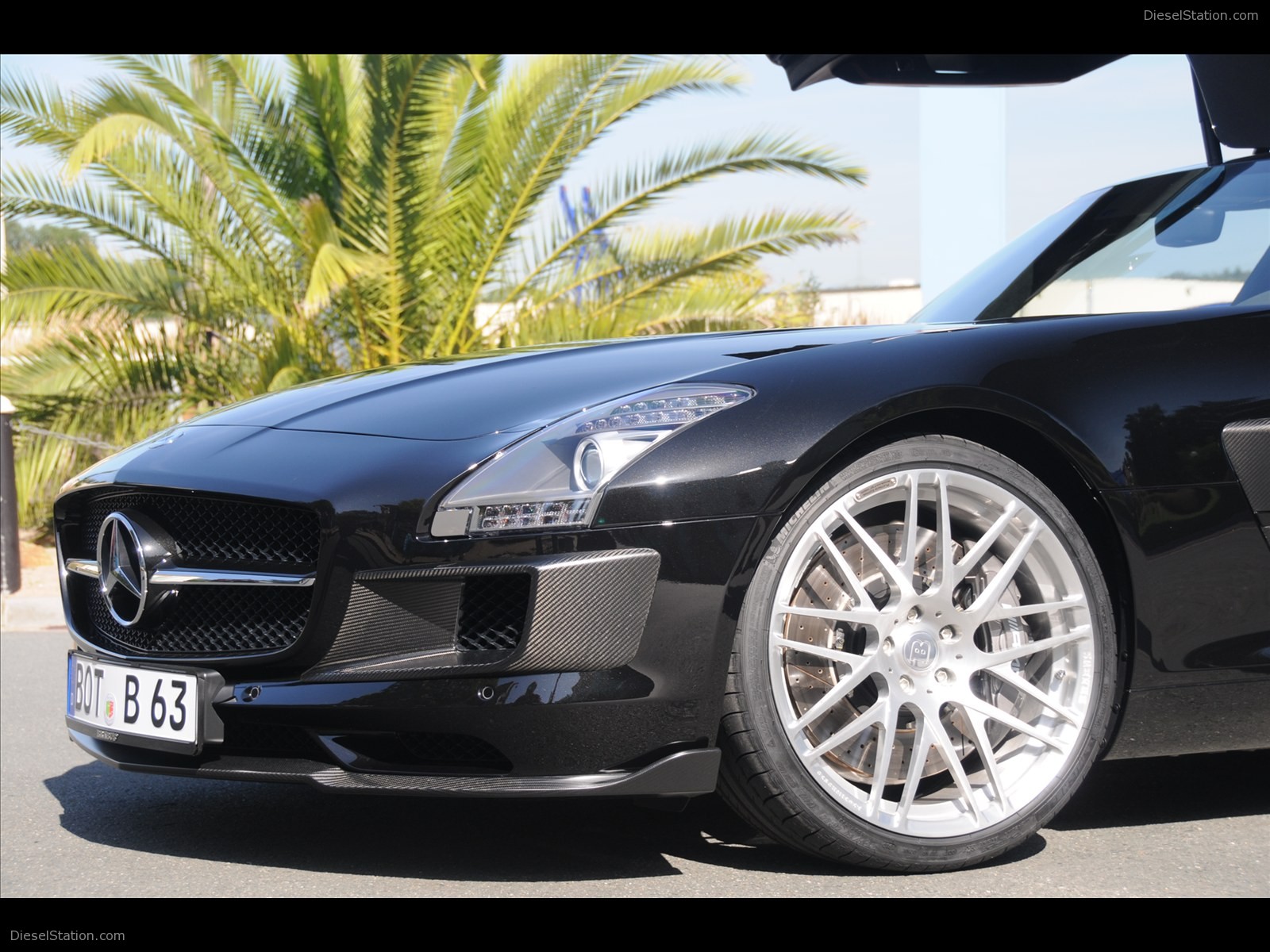 Brabus Mercedes-Benz SLS AMG 2011