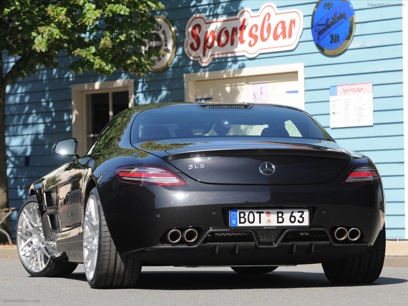 Brabus Mercedes-Benz SLS AMG 2011