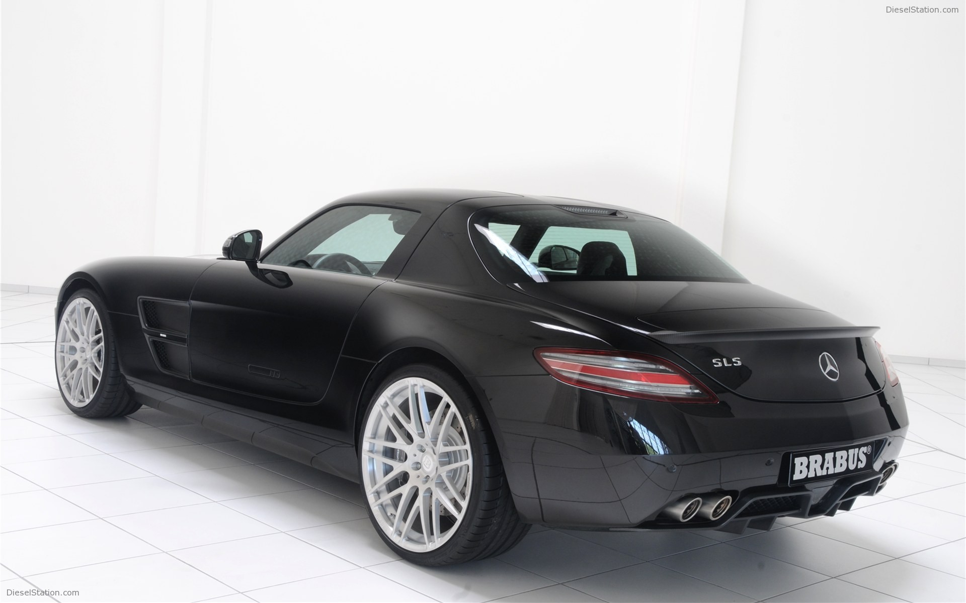 Brabus Mercedes-Benz SLS AMG 2011